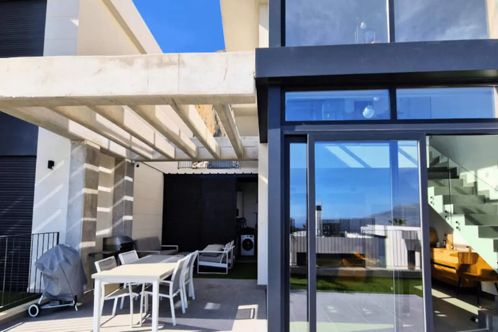 Villa Solymar &agrave; Polop Hills : Luxe Et Confort !-Image-tags.