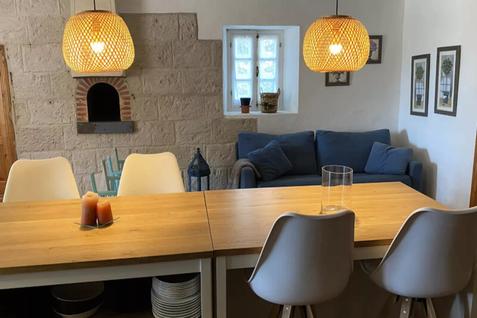 Maison à Son Bou-Image-tags.