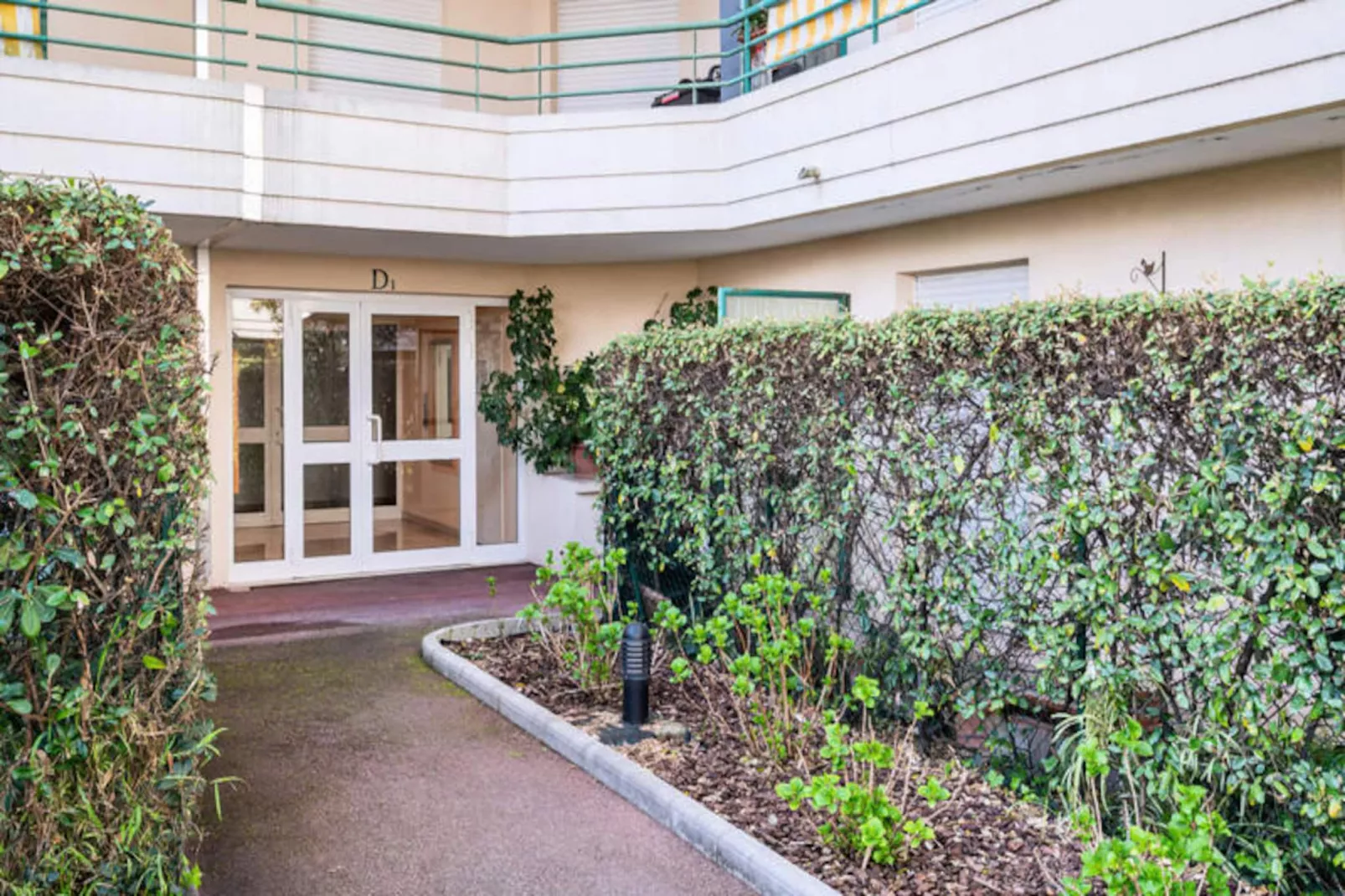 Le Regent Park  Appartement Pour 6 By Sunset-Image-tags.