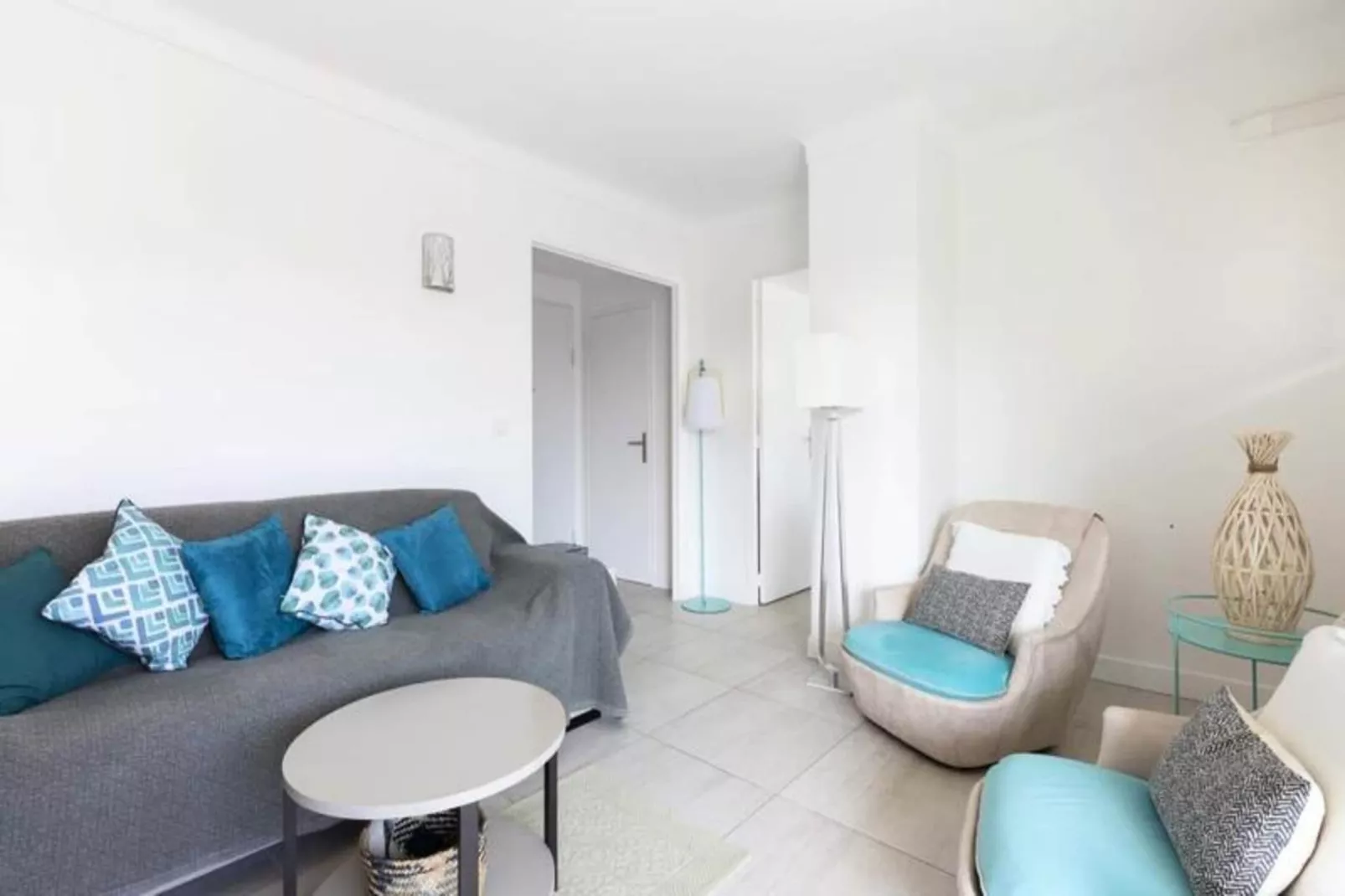 Résidence We &hearts; Cannes ! Cosy 3 Pi&egrave;ces Tout Confort Avec Terrasse Cannes Centre-Buitenkant zomer