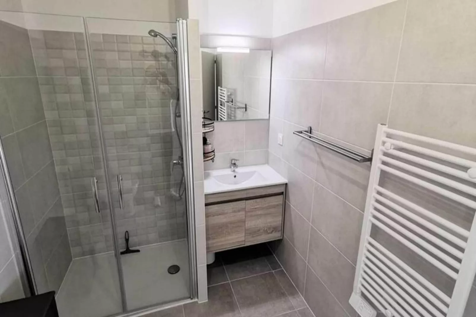 Résidence Les Voiles Blanches-Badkamer