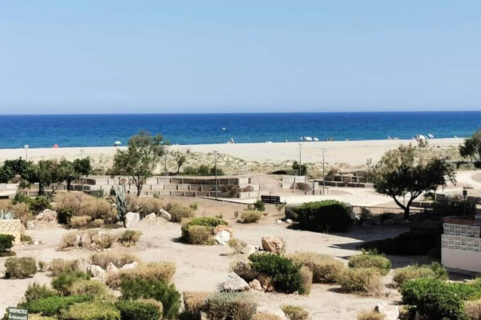 Résidence Les Nefs Des Sables-Uitzicht zomer