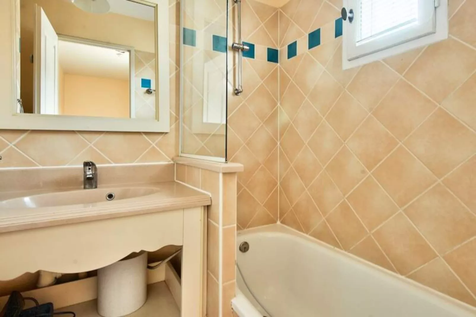 Les Maisons de Pont Royal en Provence - maeva Home-Image-tags.