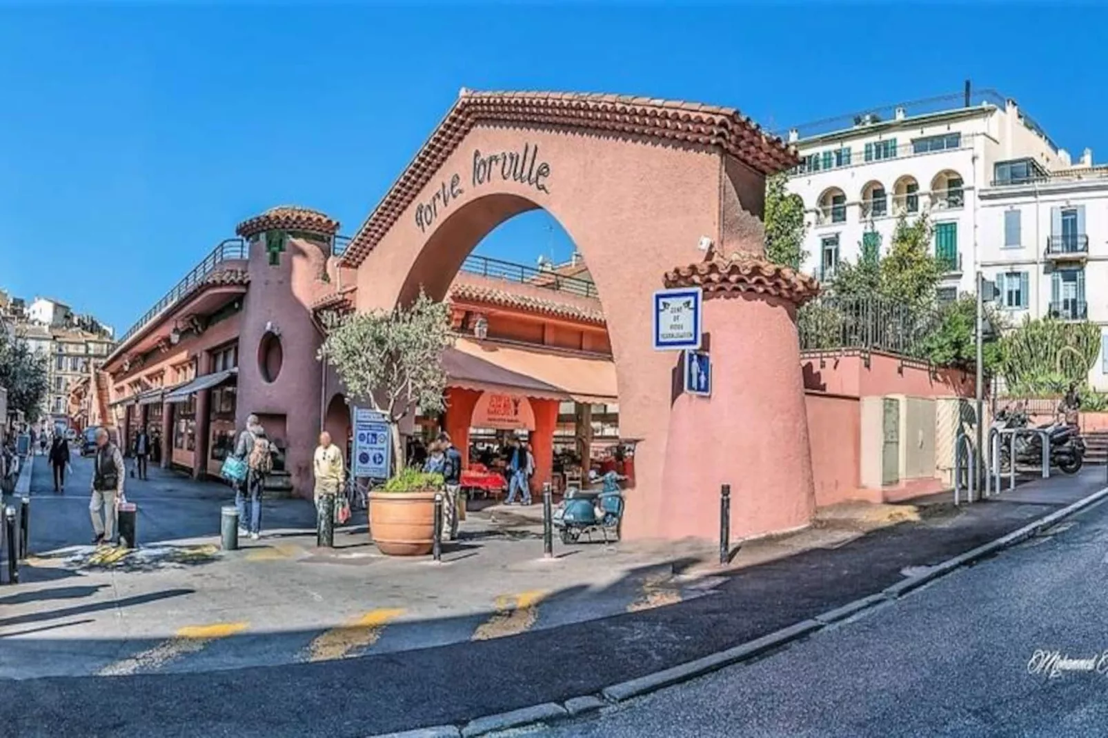 Cannes Pr&egrave;s Centre - 3 Pcs Mezzanine Balcons Charme Absolu Olam Properties-Image-tags.