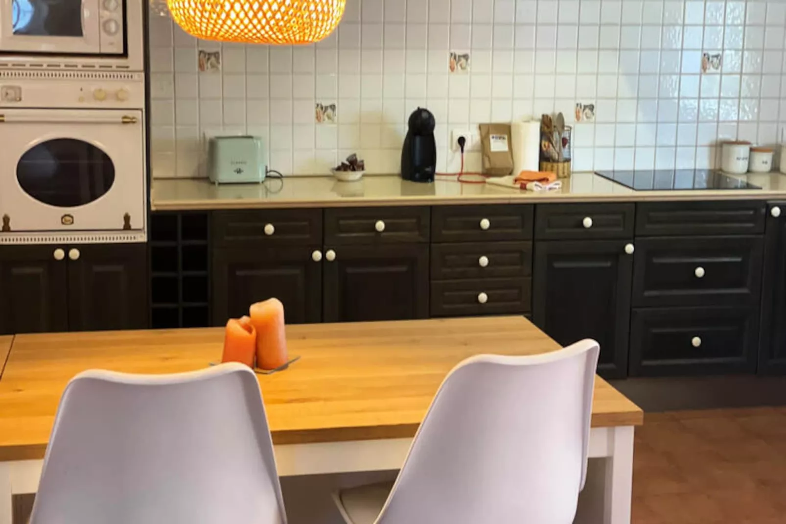 Maison à Son Bou-Image-tags.