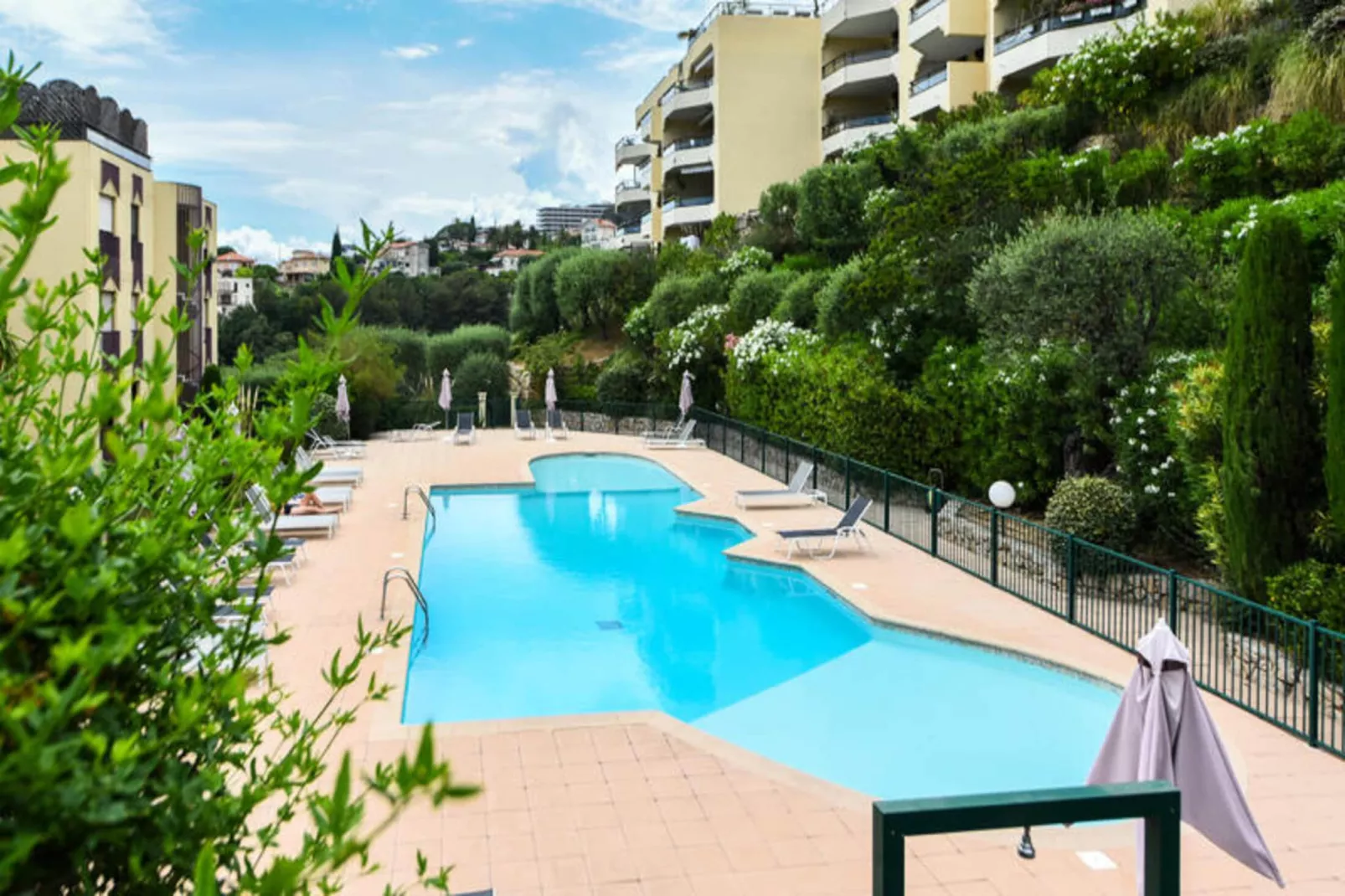 Appartements à Nice-Buitenkant zomer