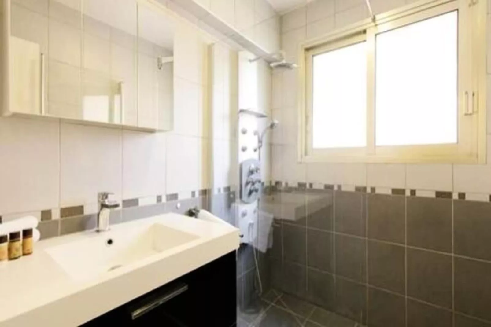 Résidence Le Volta-Badkamer