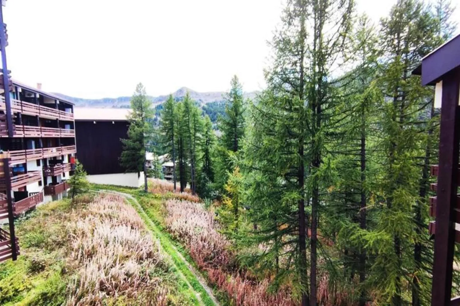 Résidence Primeveres 504-Buitenkant zomer