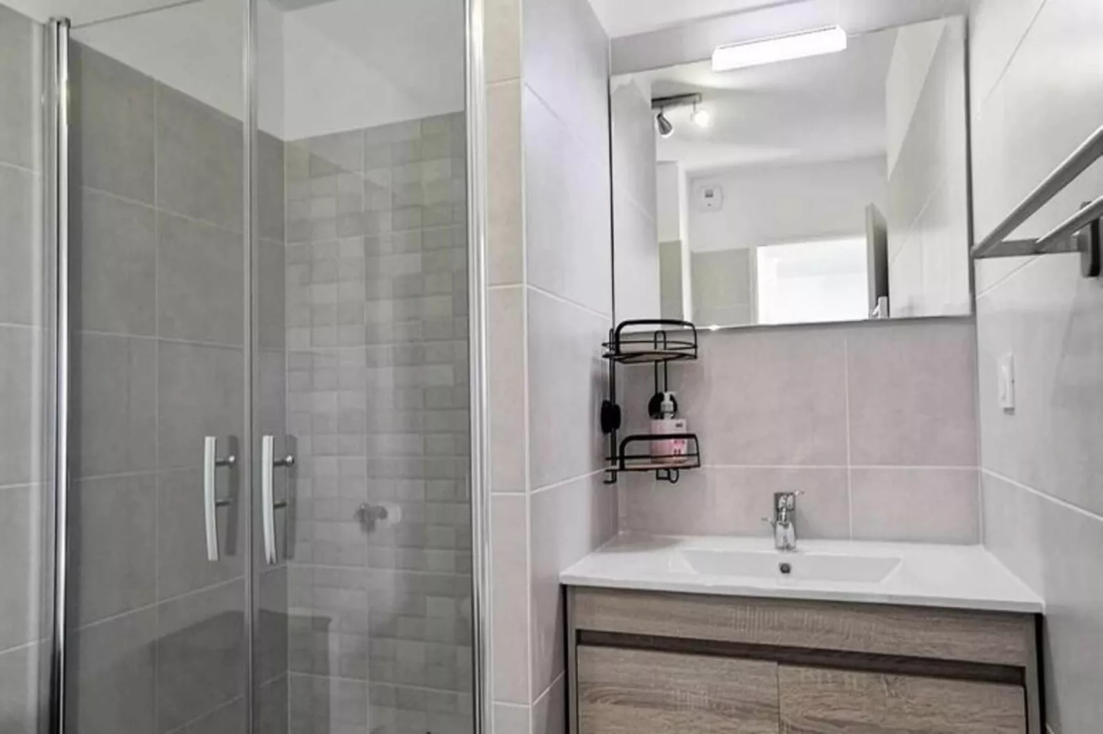 Résidence Les Voiles Blanches-Badkamer