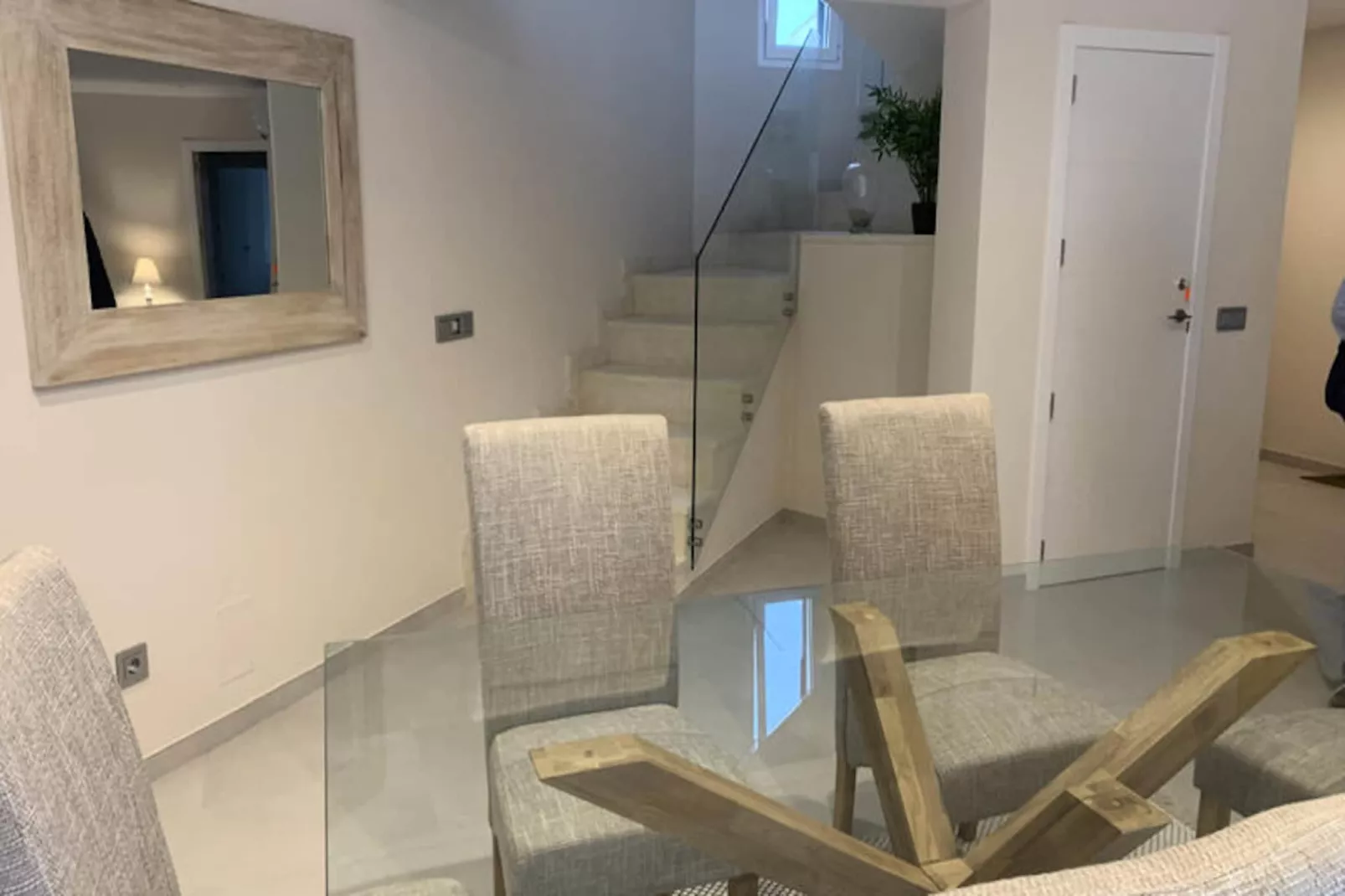 Maison à Binisafuller-Image-tags.