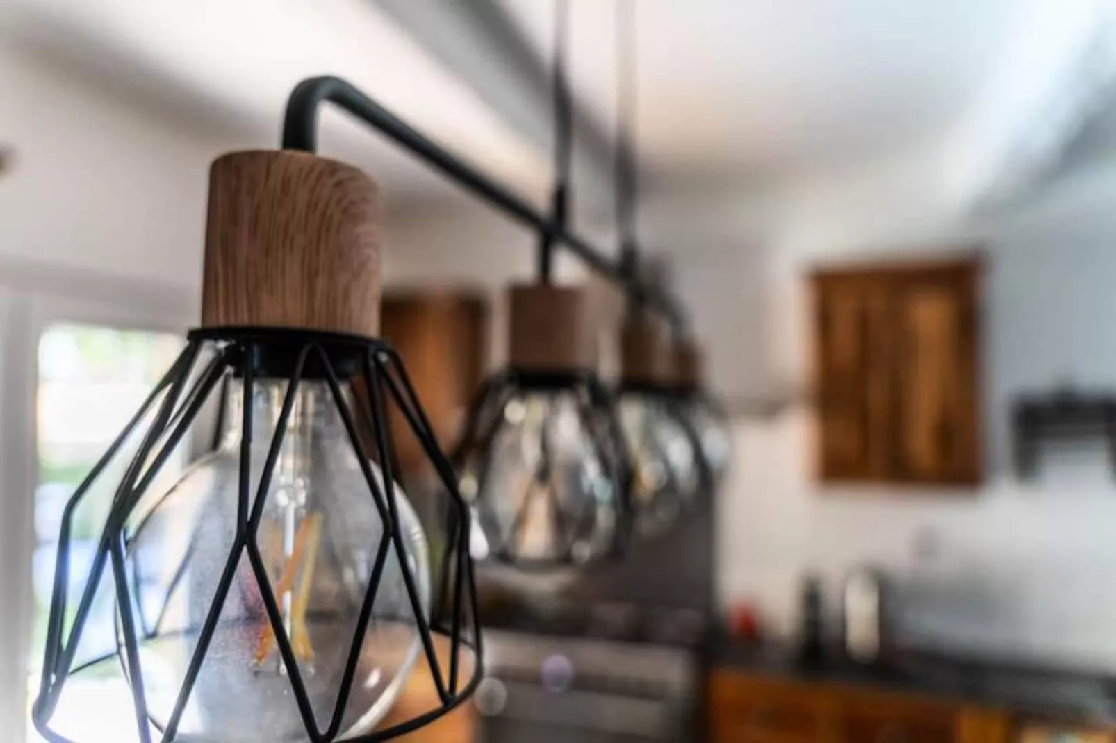 La Ch&ecirc;neraie. Proche Alpilles Et Luberon, Piscine Chauff&eacute;e-Image-tags.