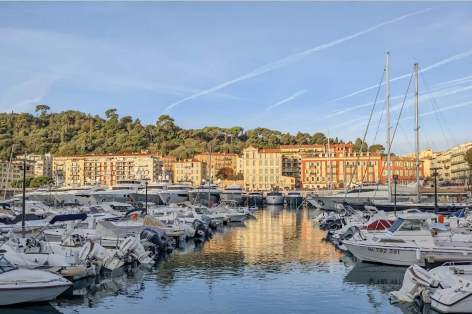 06a4 - Situation Exceptionnelle Au Port De Nice-Gebieden zomer 20km