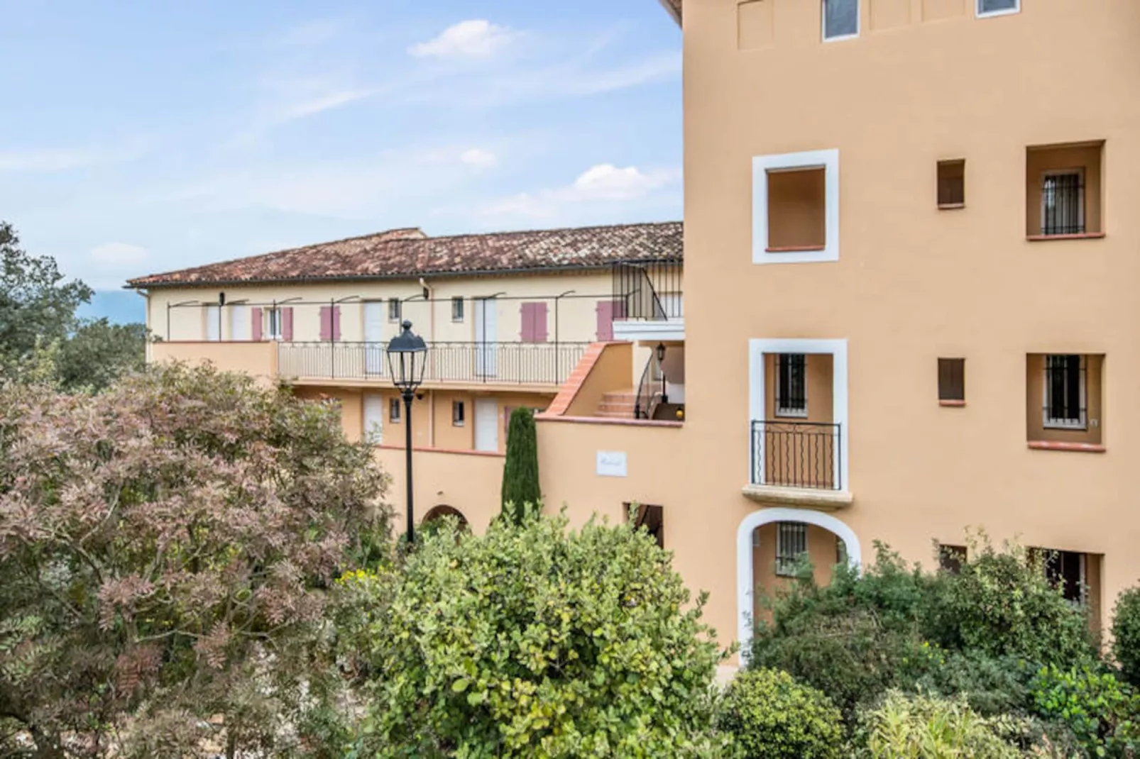 Village Pont Royal en Provence - maeva Home-Image-tags.