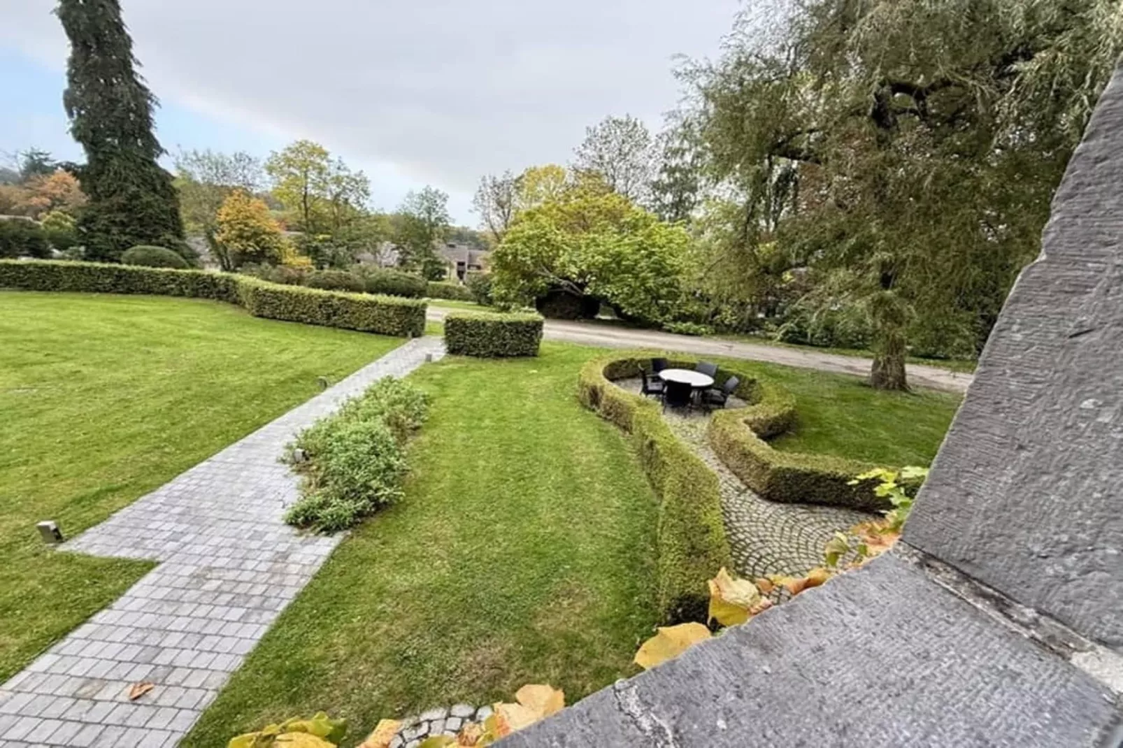 MANOIR-Uitzicht zomer