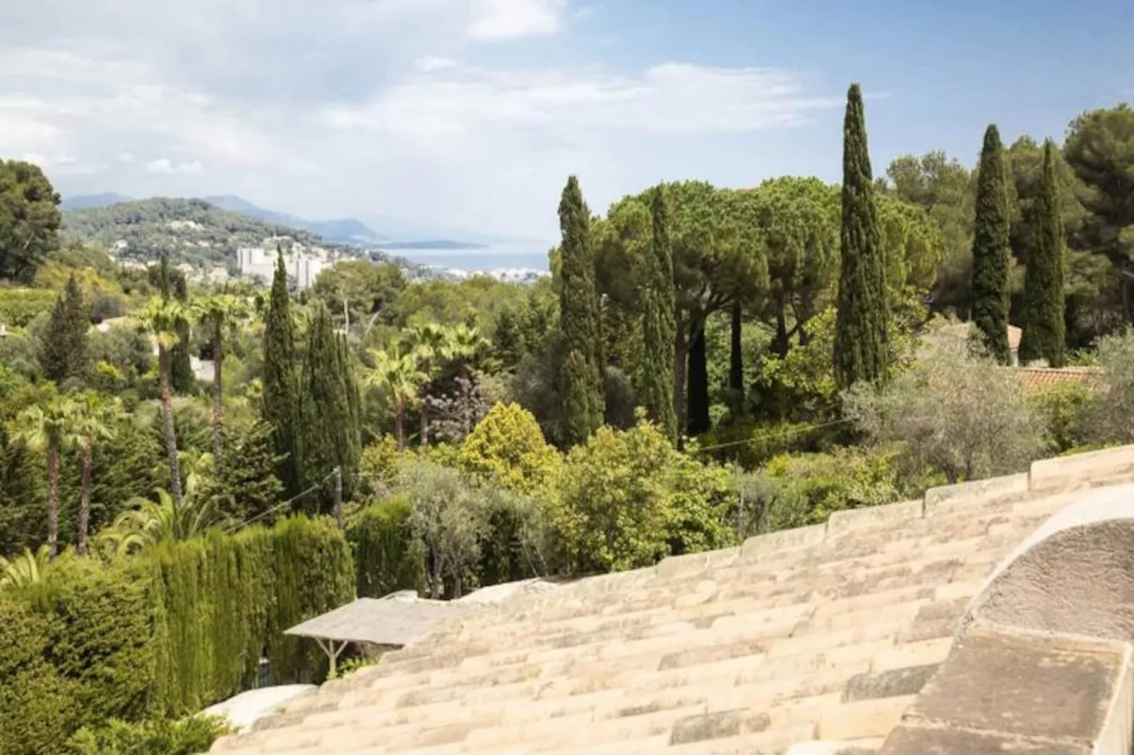 Résidence Grande Villa Proven&ccedil;ale Piscine Dans Un &eacute;crin De Verdure ❤live In Cannes❤-Image-tags.