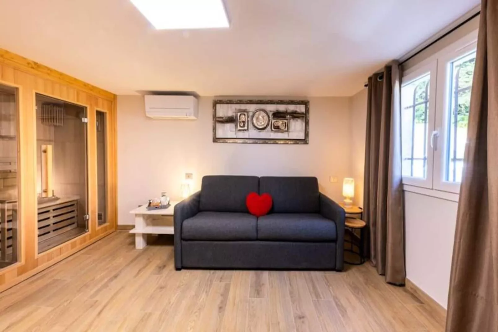 06ak1 - Villa 4 Chambres, Piscine Et Sauna-Image-tags.