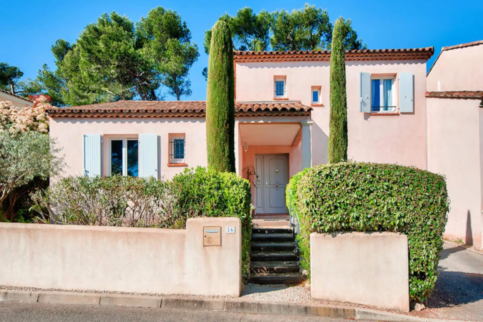 Résidence Villas et Mas Pont Royal - maeva Home-Image-tags.