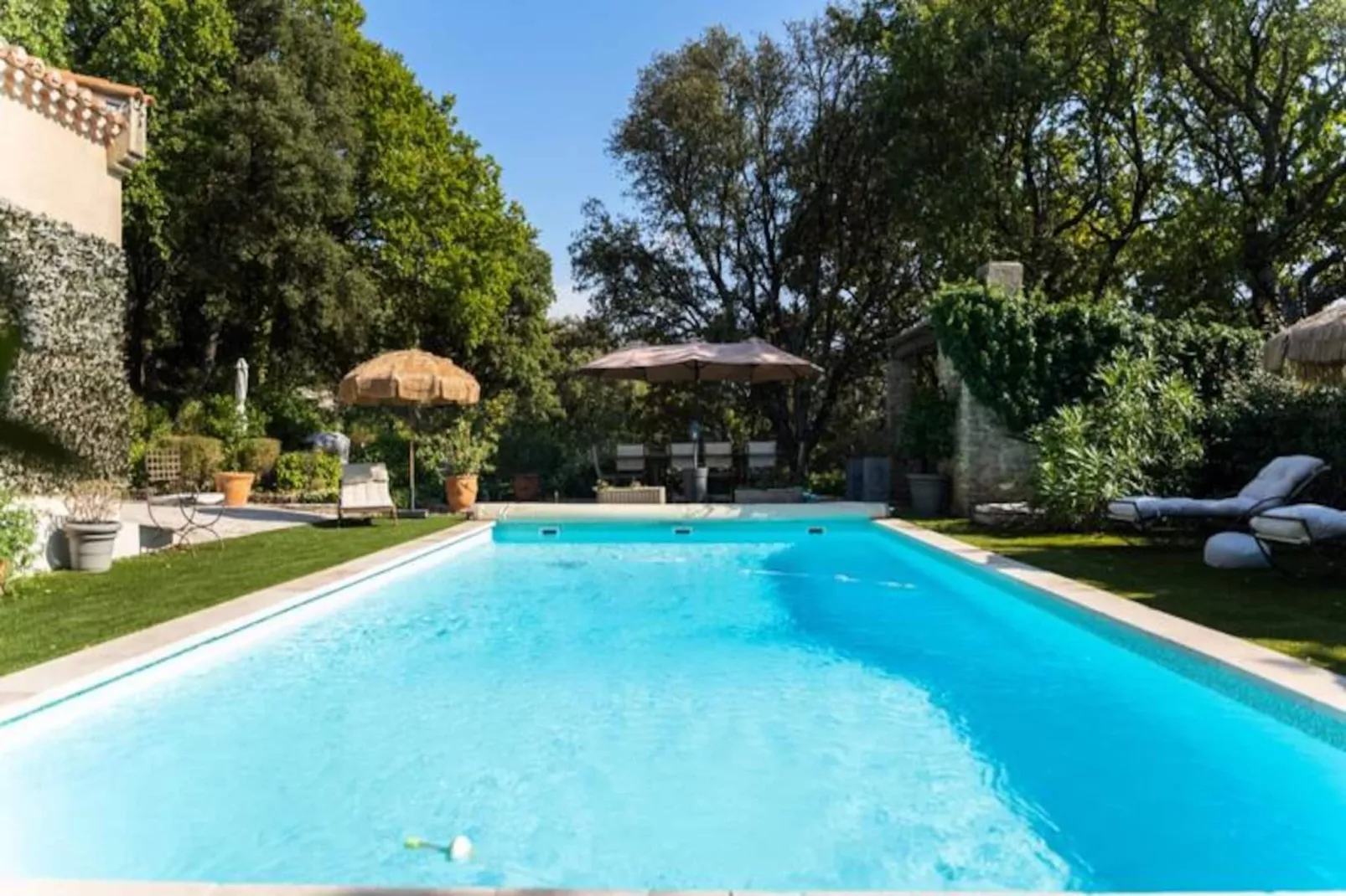 La Ch&ecirc;neraie. Proche Alpilles Et Luberon, Piscine Chauff&eacute;e-Image-tags.
