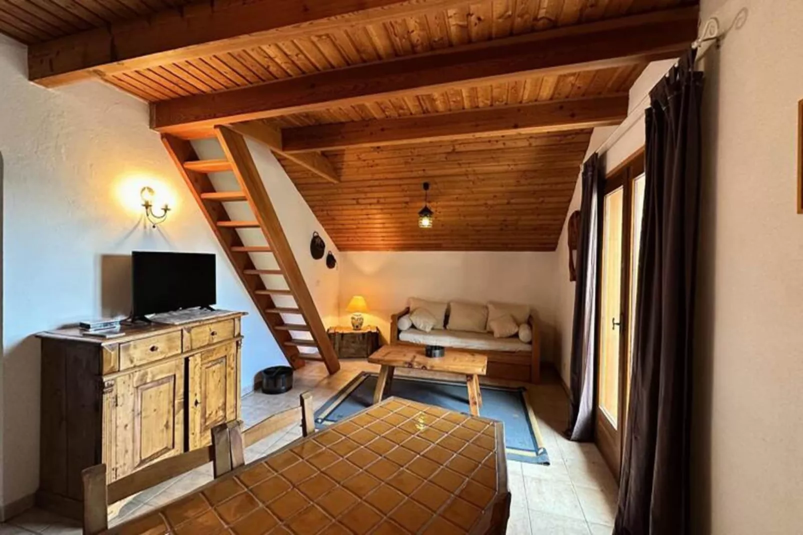 Résidence Le Coup De Sabre-Buitenkant zomer