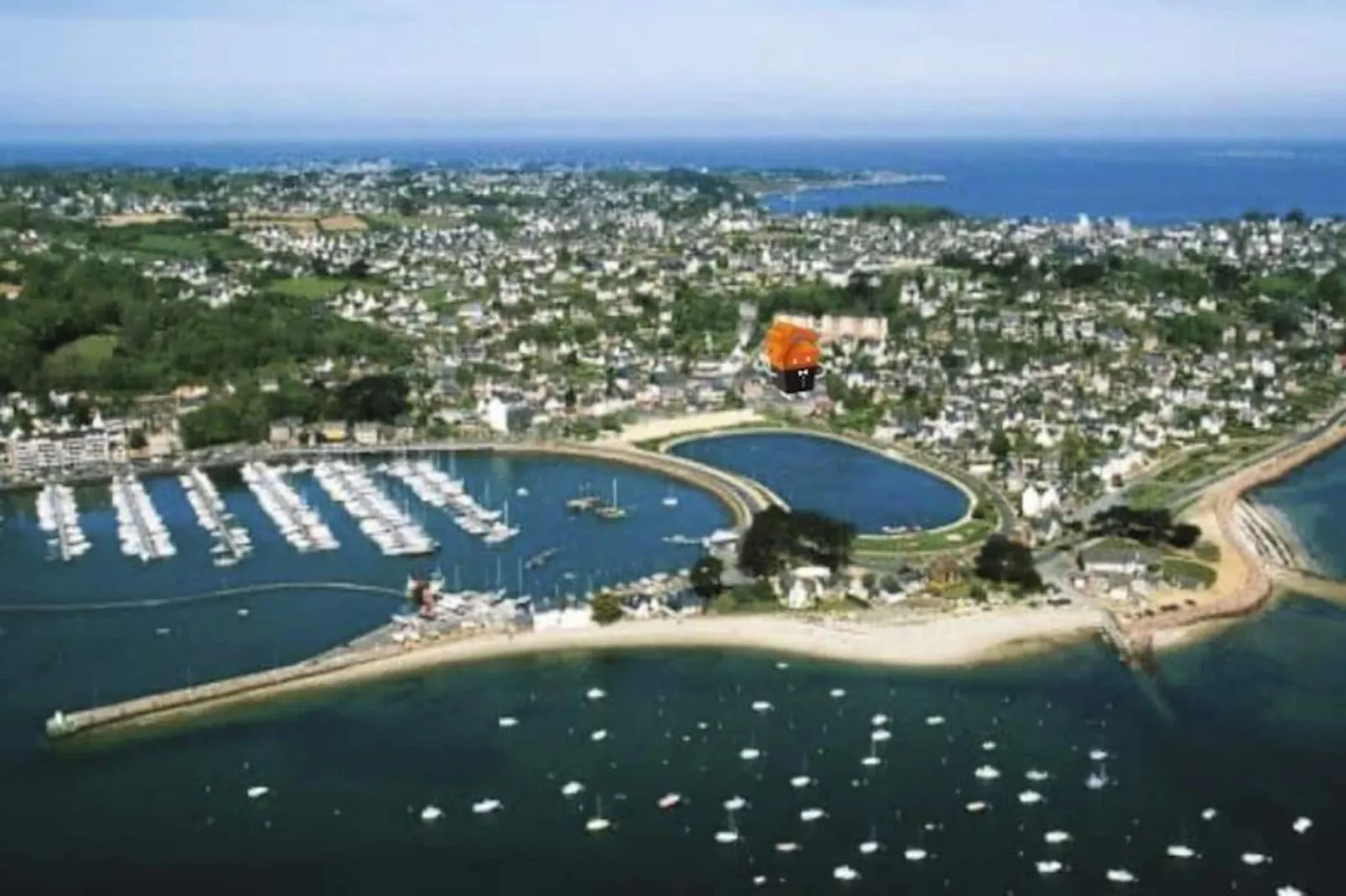 Maison à Perros-Guirec-Image-tags.