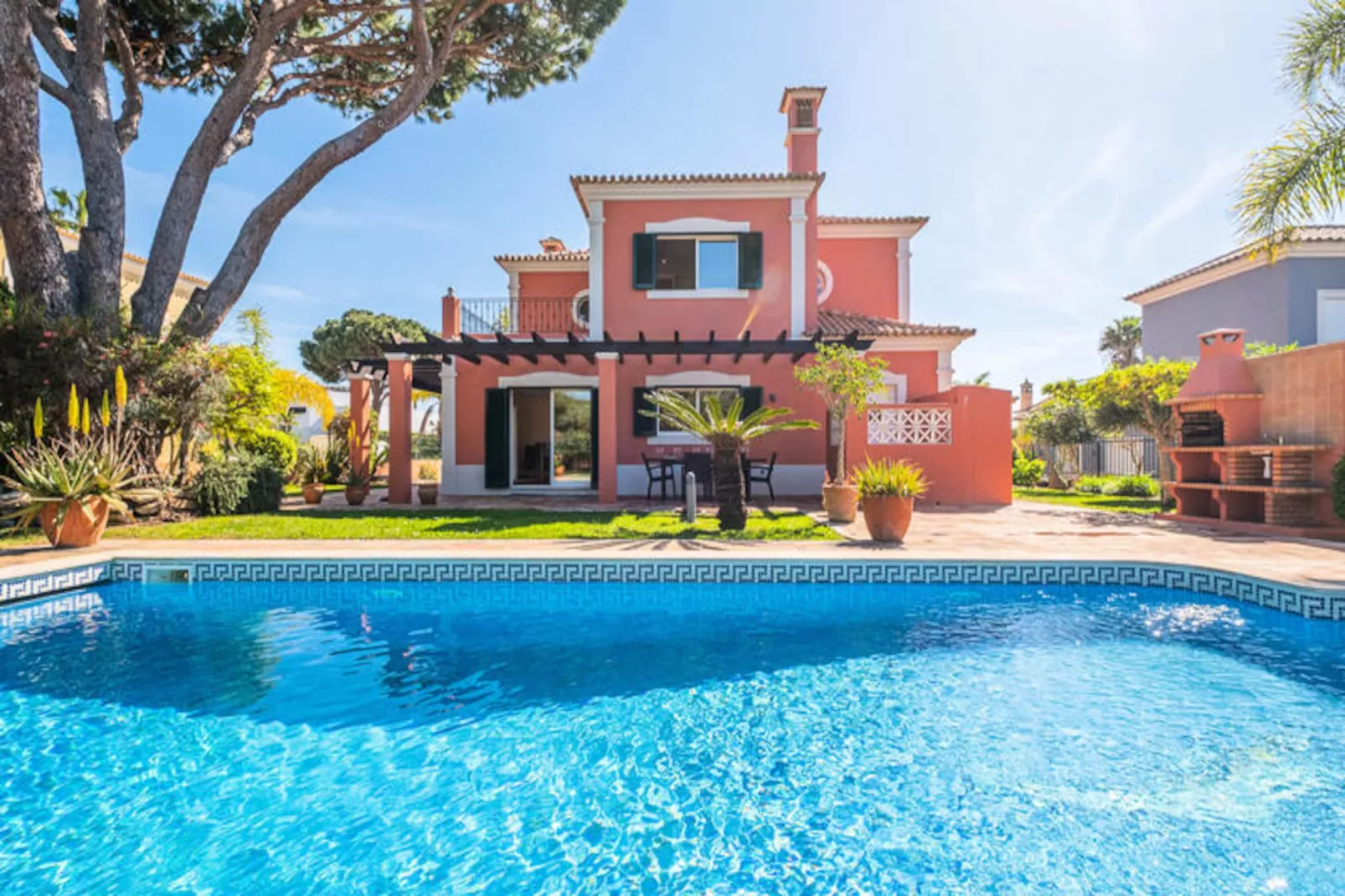 Maison à Quarteira-Niet-getagd