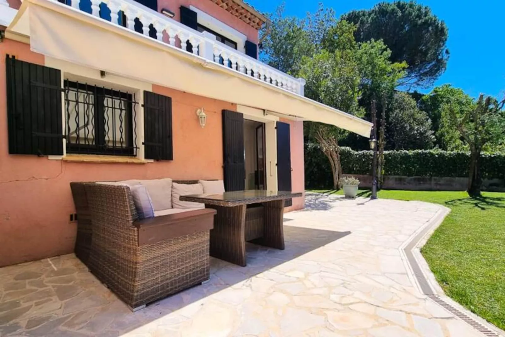 La Dolce Villa 11 Pers, Piscine Et  Jardin Paysag&eacute;-Image-tags.