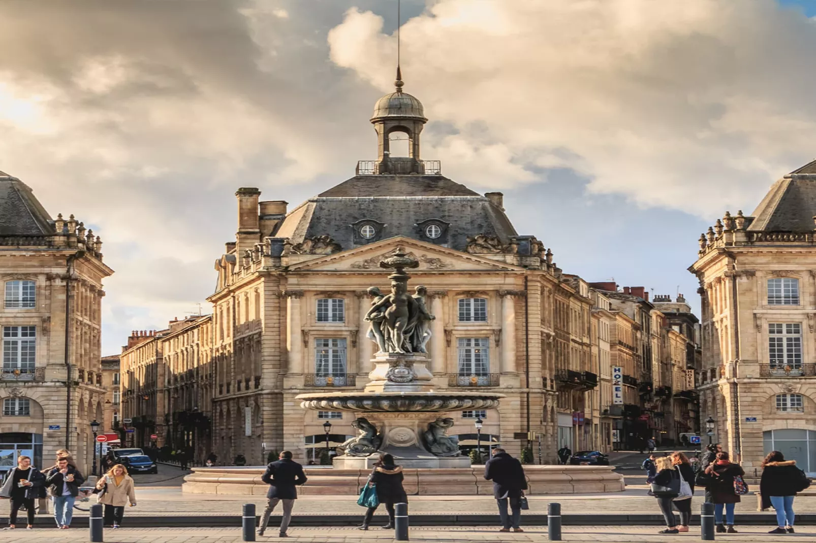 Magnifique  Appartement Au C&oelig;ur Du Quartier Historique Saint-michel