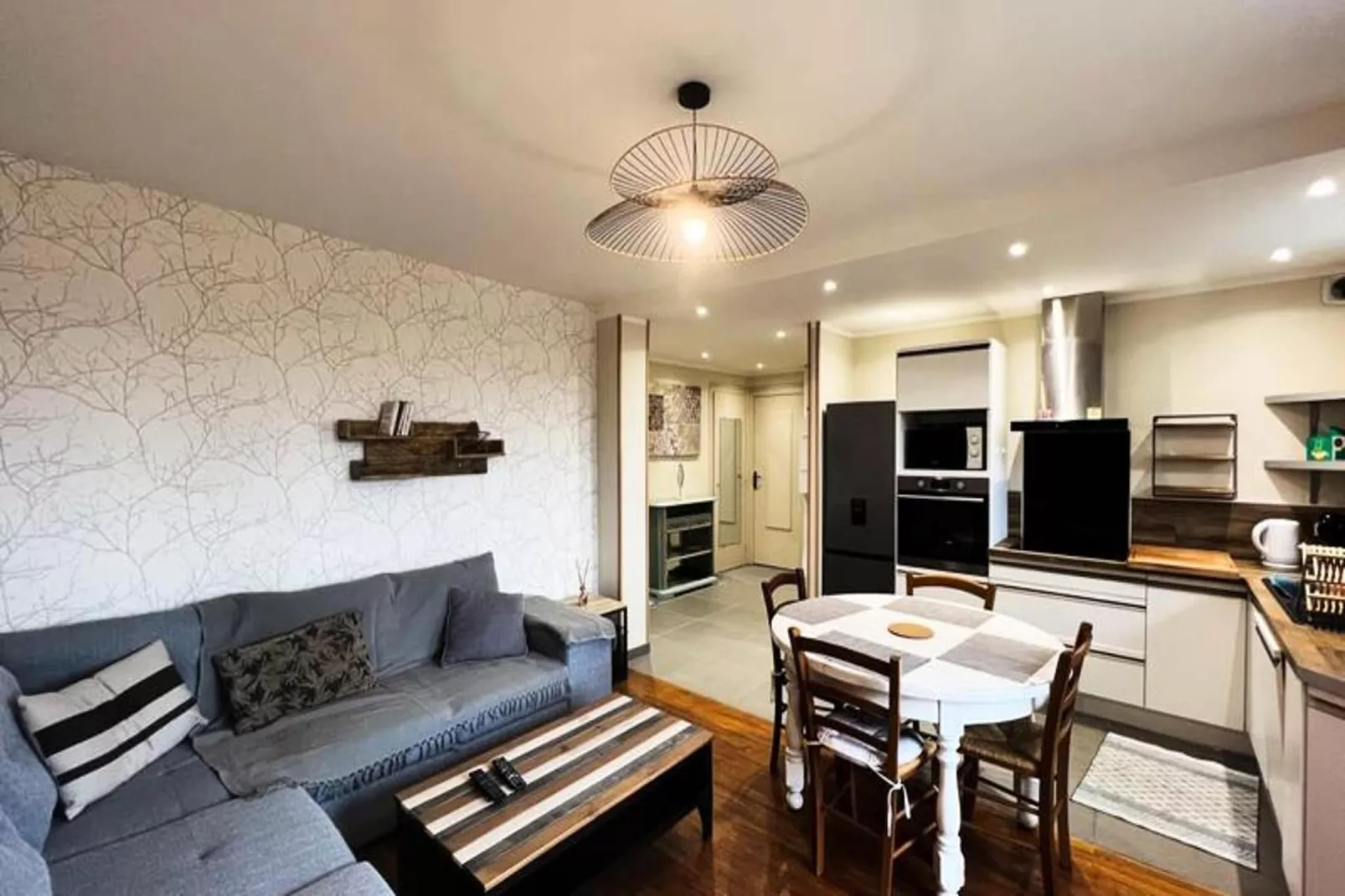 Le  Lumineux Et Confortable T4 Avec Vue🏔  - Alli&eacute;s