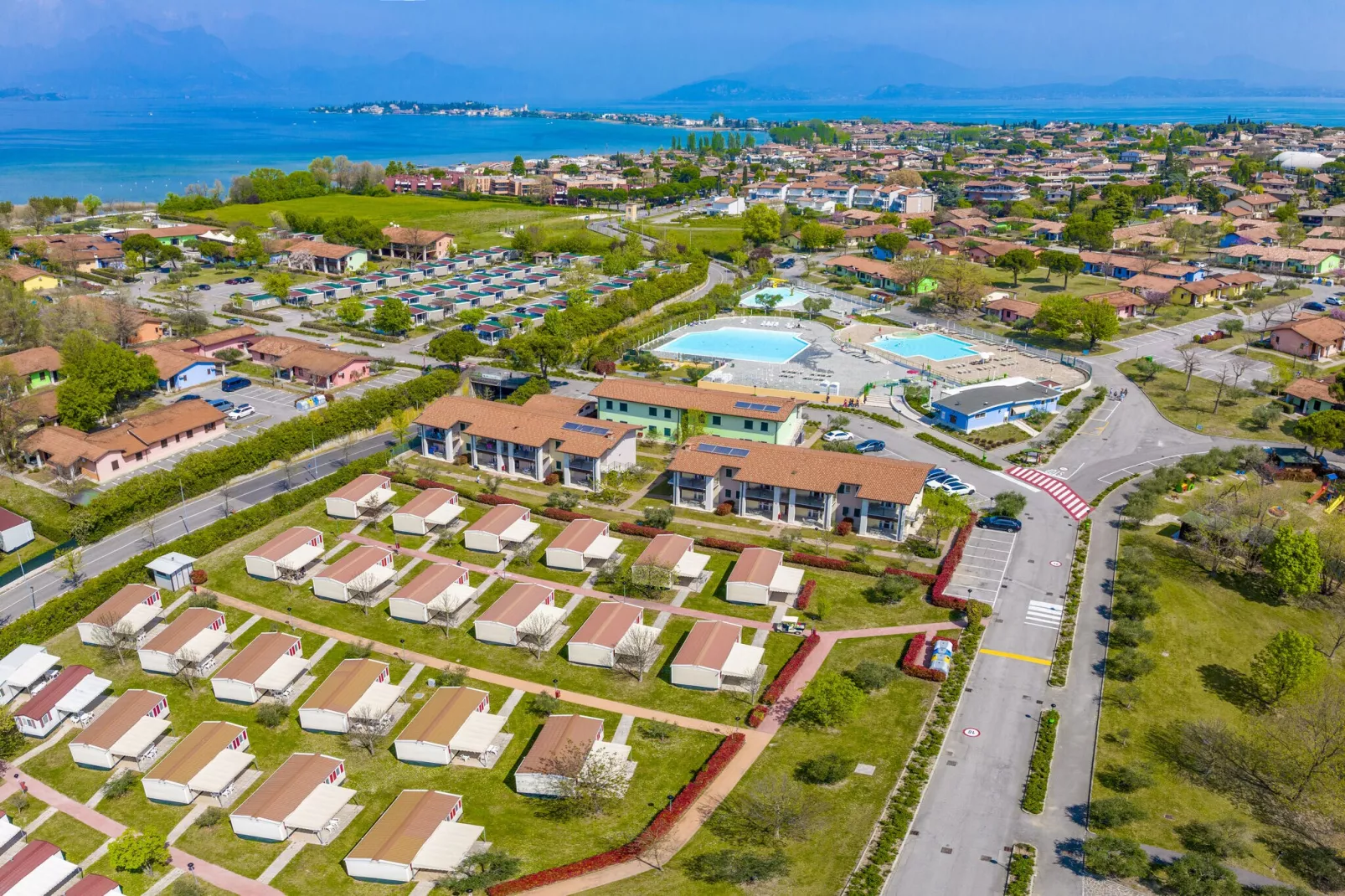 Mobile Homes The Garda Village, Sirmione-Maxi Caravan-Buitenkant zomer