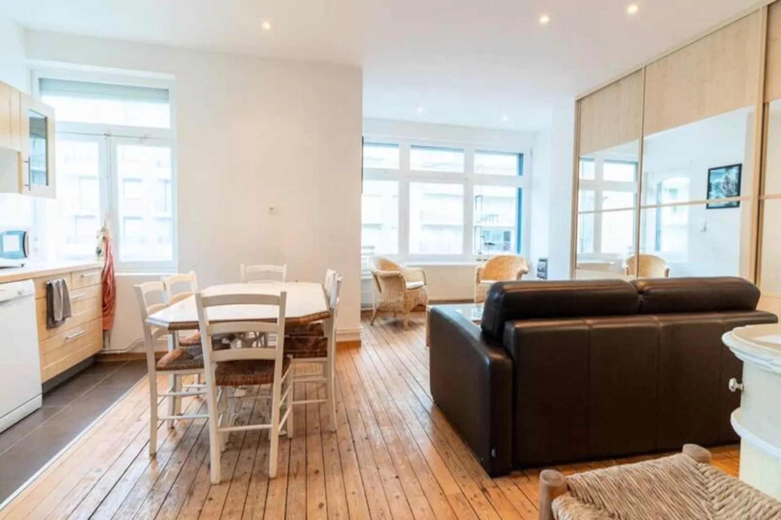 Résidence Appartement &agrave; Deux Pas De La Plage