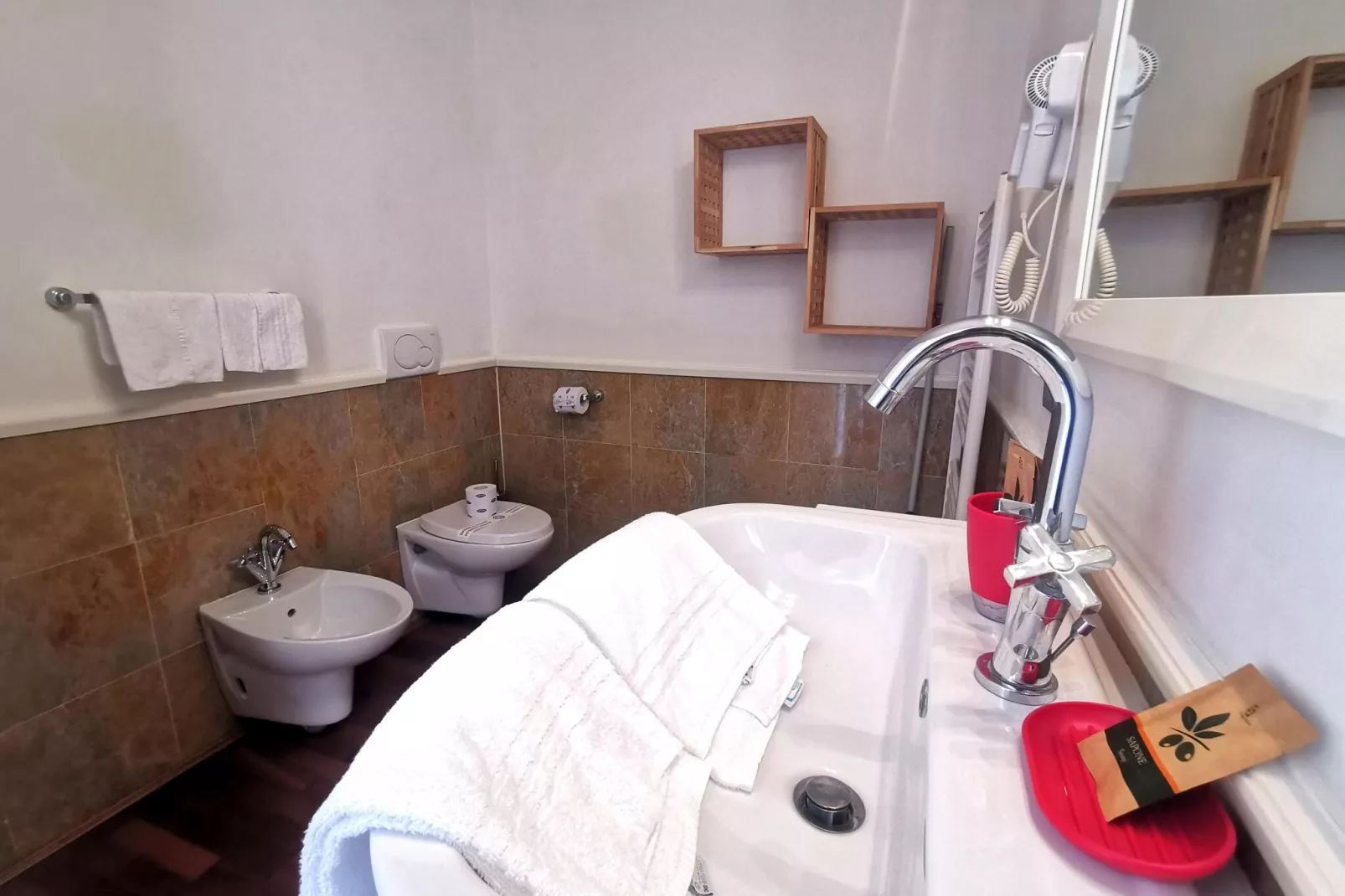 Residence Antico Verbano Meina-Bilo 3J - 3 pers-Badkamer