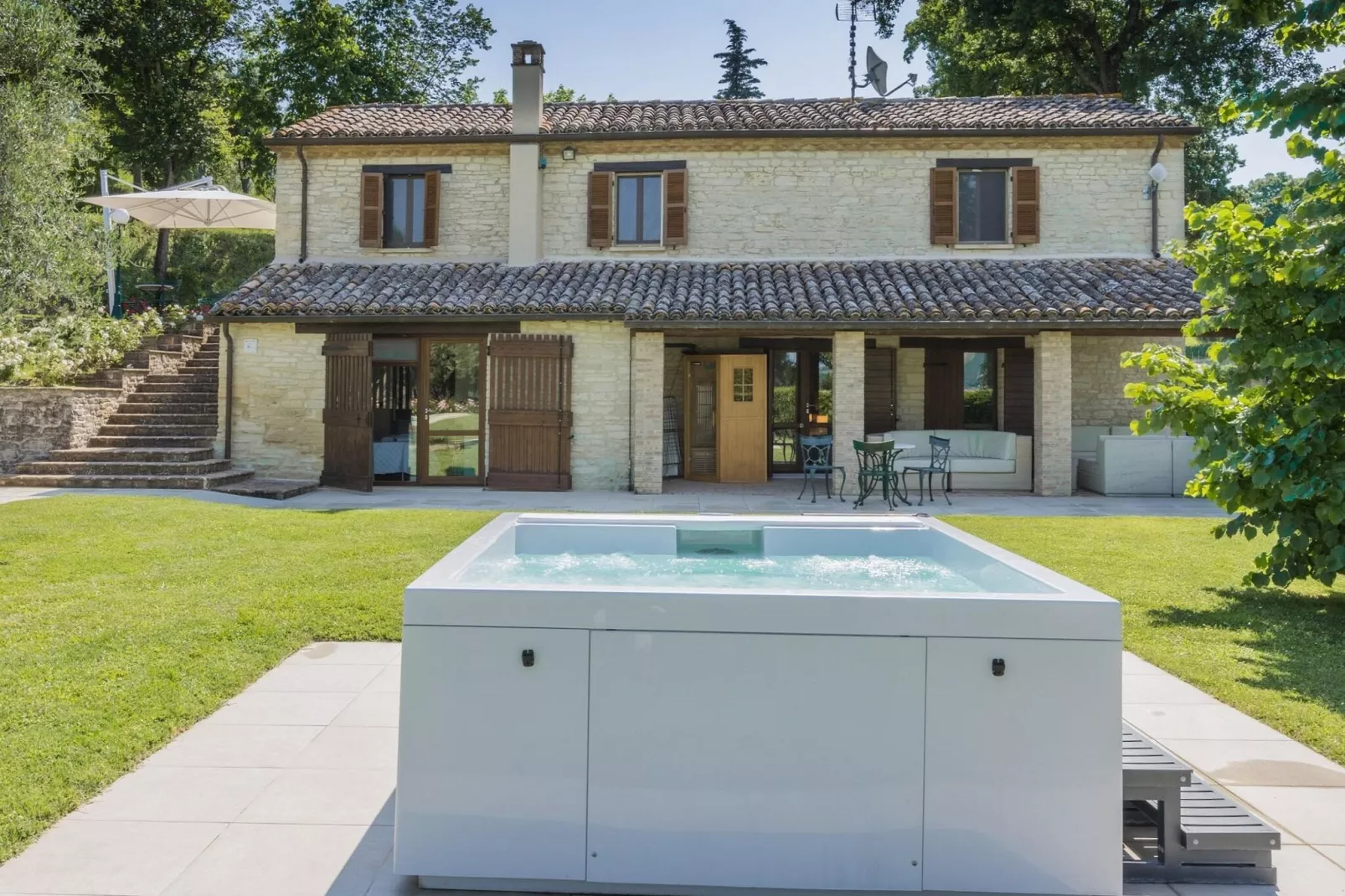 Villa Anna-Buitenkant zomer