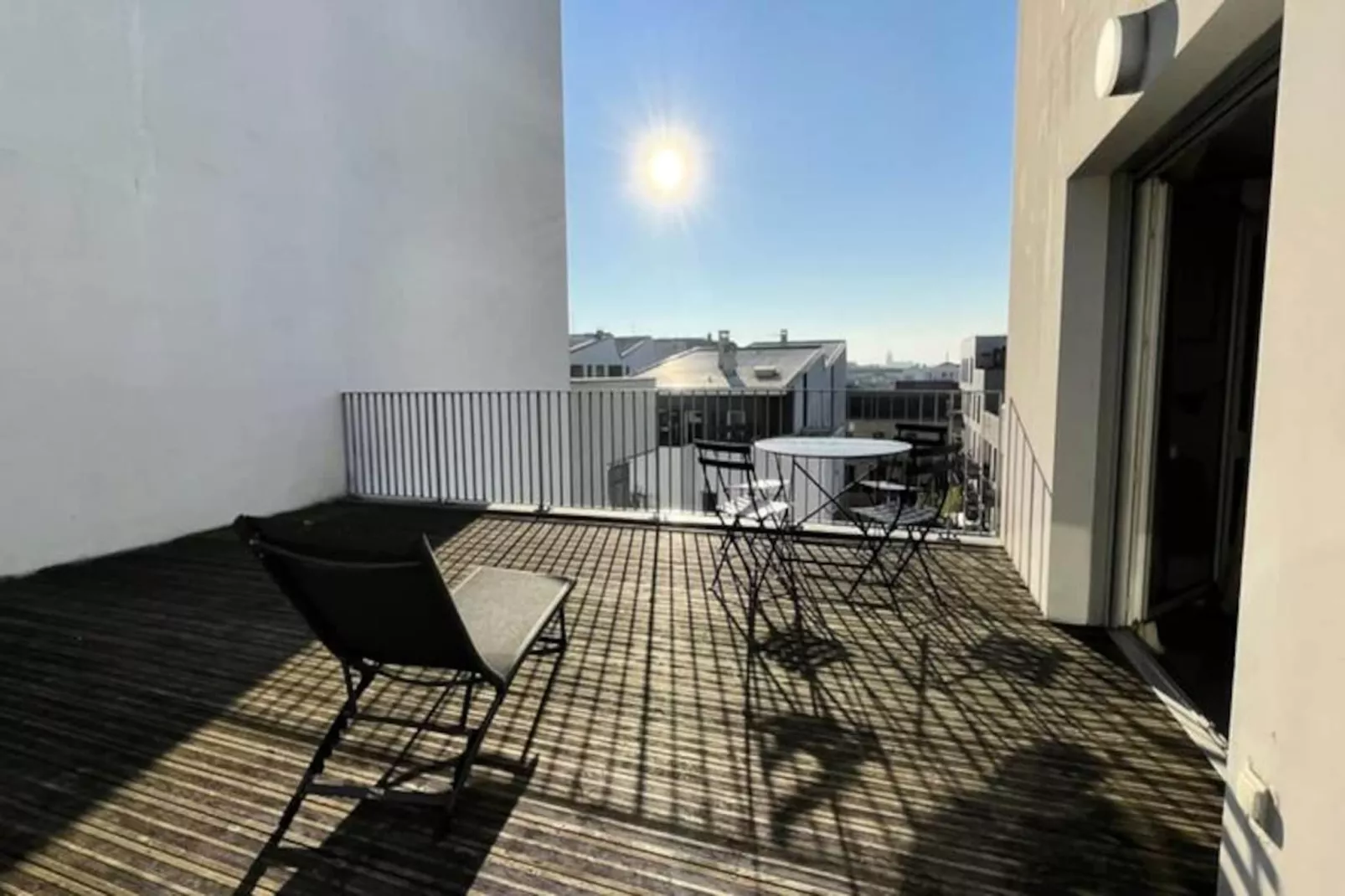 Spacieux Appartement Remarquablement Lumineux Avec Parking à La Cité Du Vin