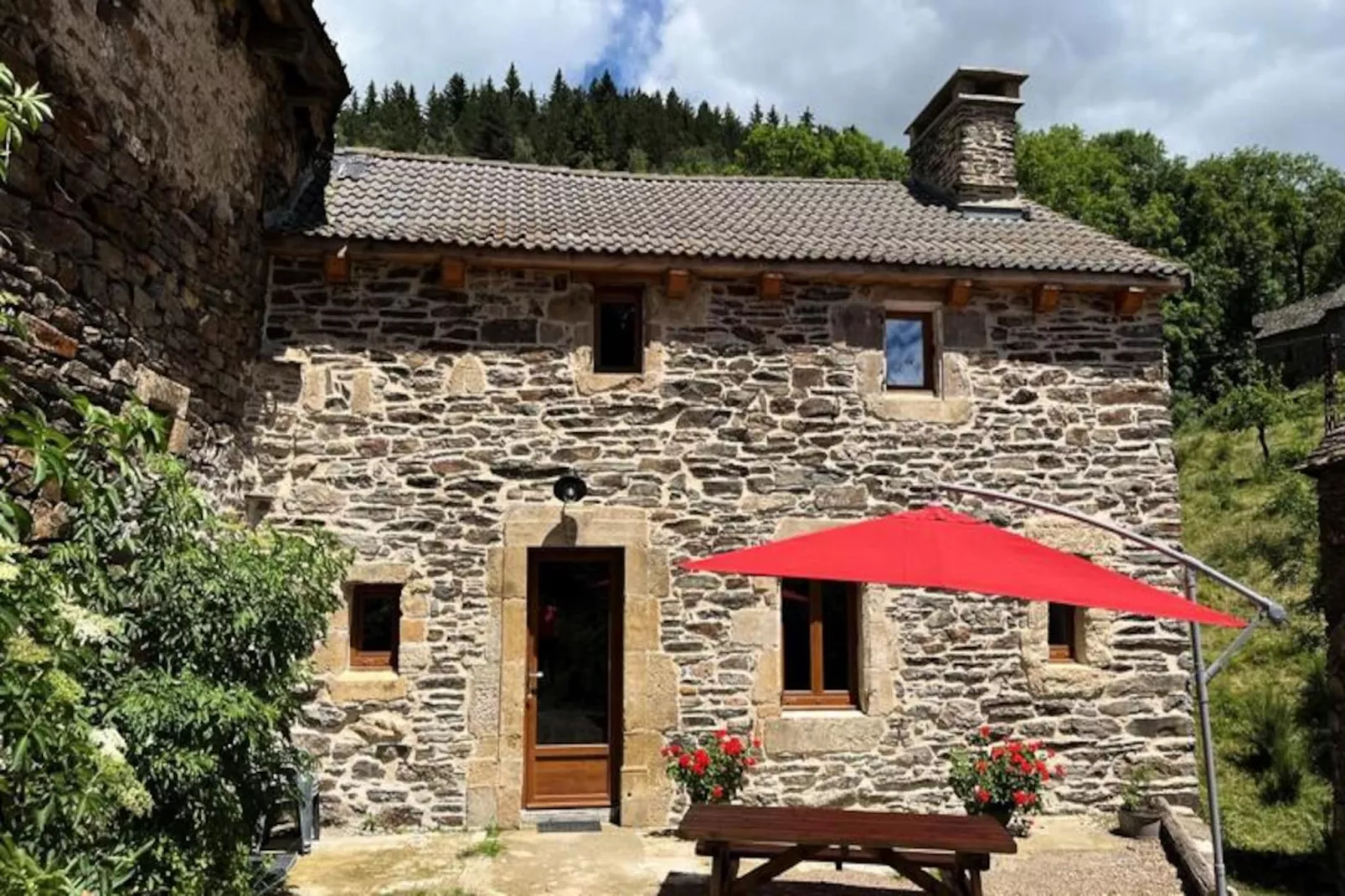 Gîte de France Gîte de montredon 3 épis