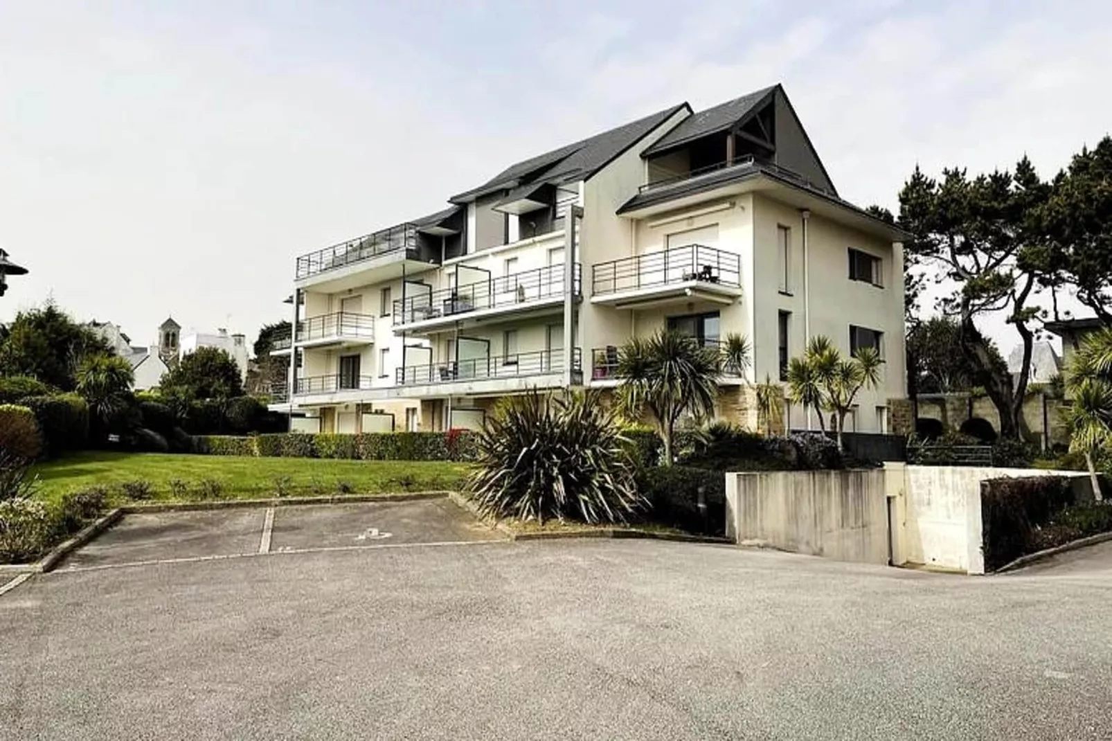 Résidence Bel Appartement En R&eacute;sidence Centre Ville  Avec Parking Class&eacute; 3*