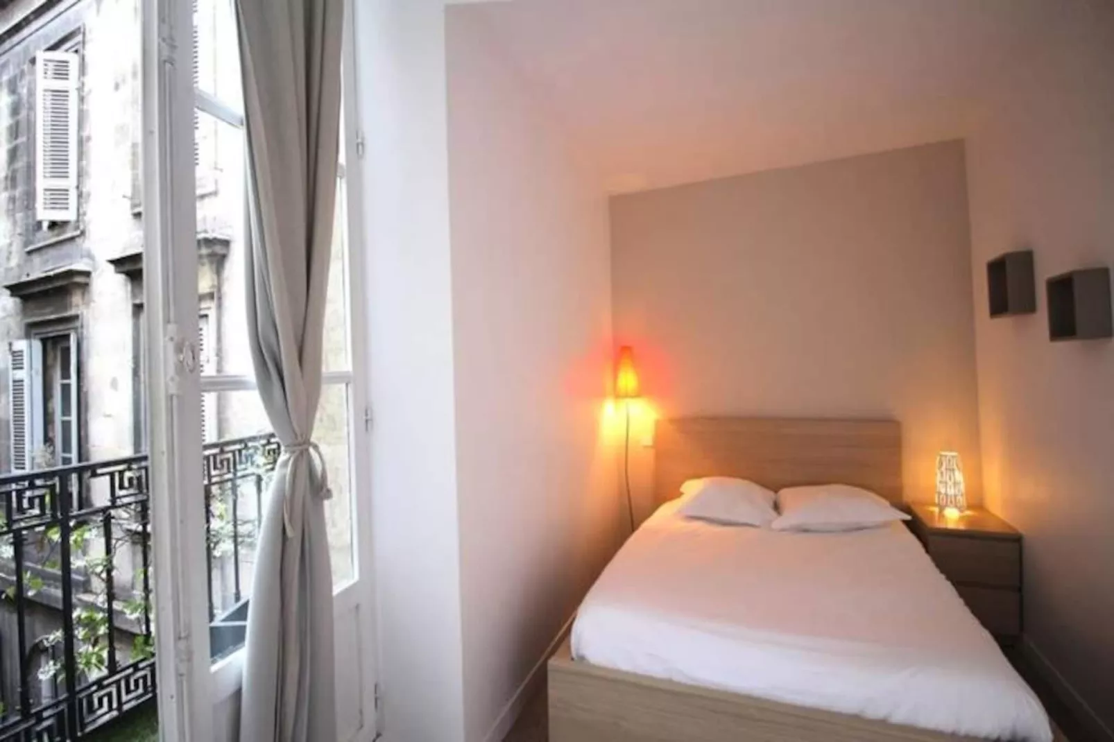 Magnifique Appartement De Charme Confortable Pour 6 Dans La Rue Ausone
