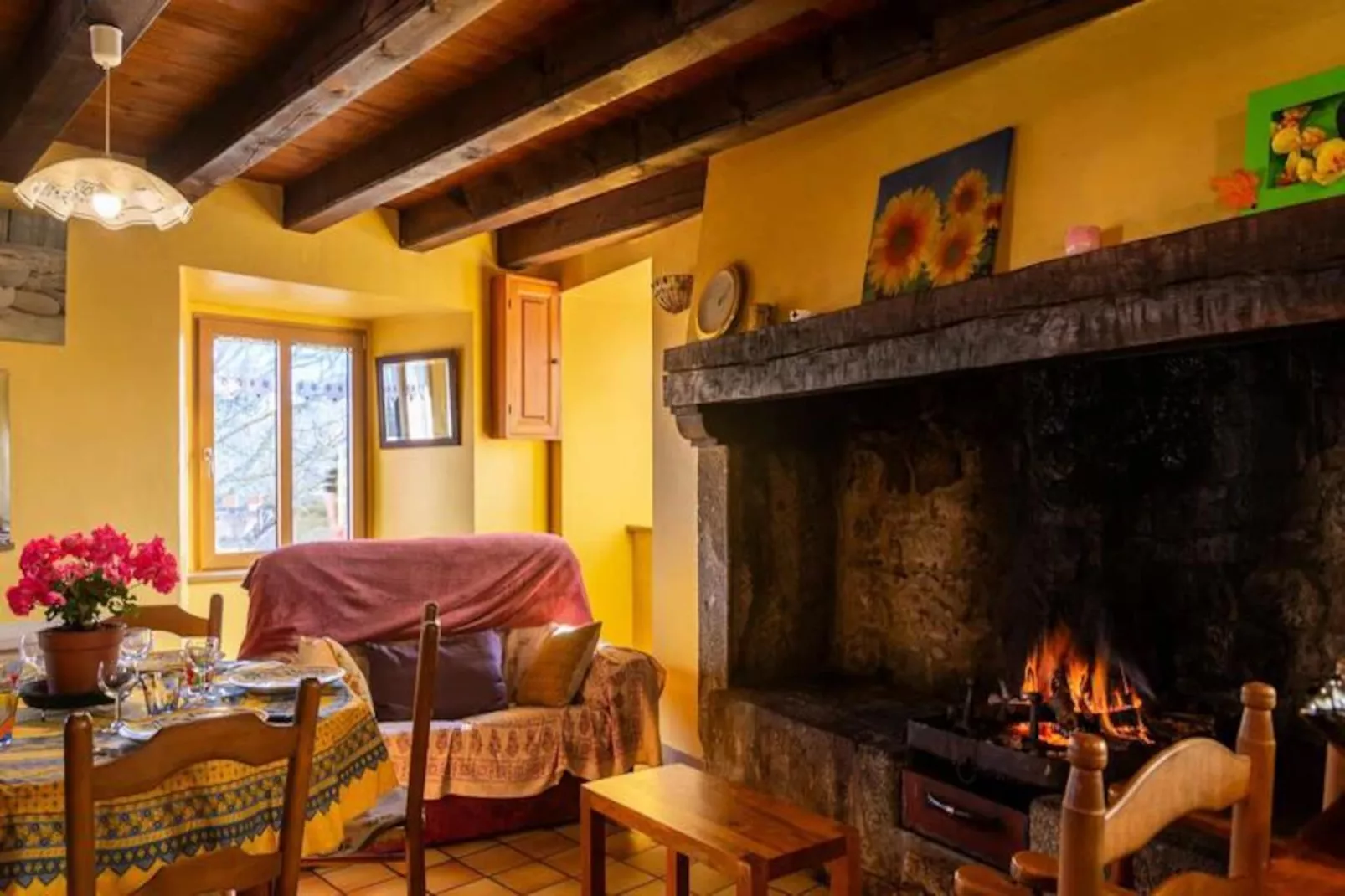 Gîte de France Gîtes de france 6/7 personnes à baboyères 2 épis