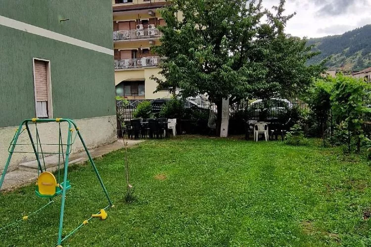 Appartamento a Tagliacozzo - Tuinen zomer