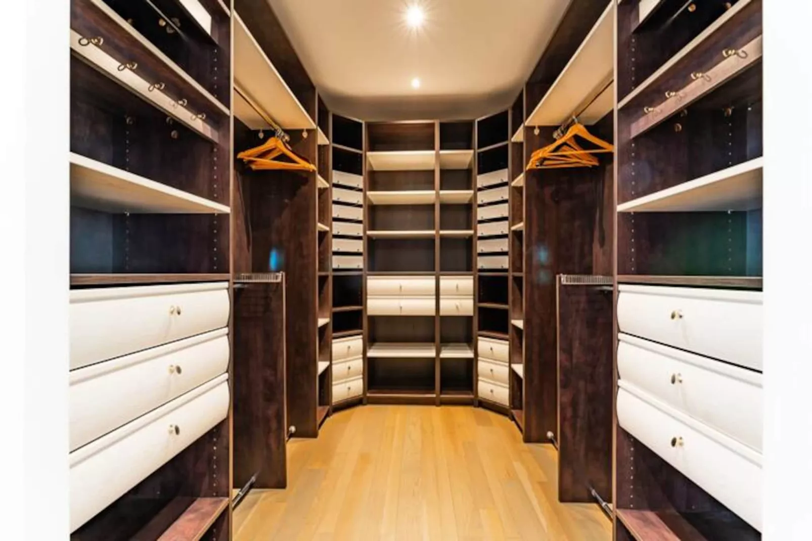 Magnifique Appartement De 160m&sup2; De 3 Chambres Quartier Saint-michel