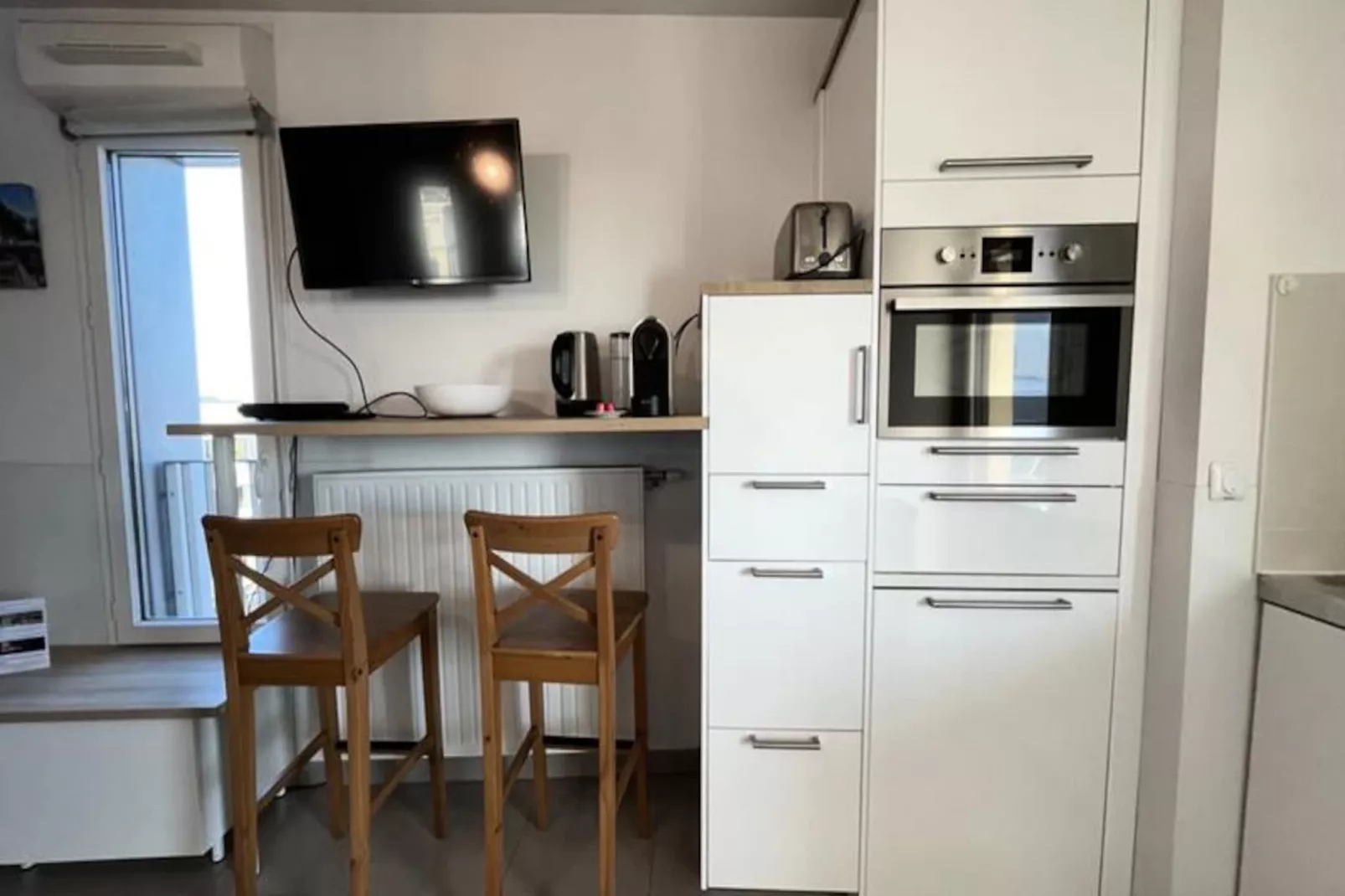 Studio Harmonieusement Aménagé Avec Parking Et Terrasse Vers La Cité Du Vin