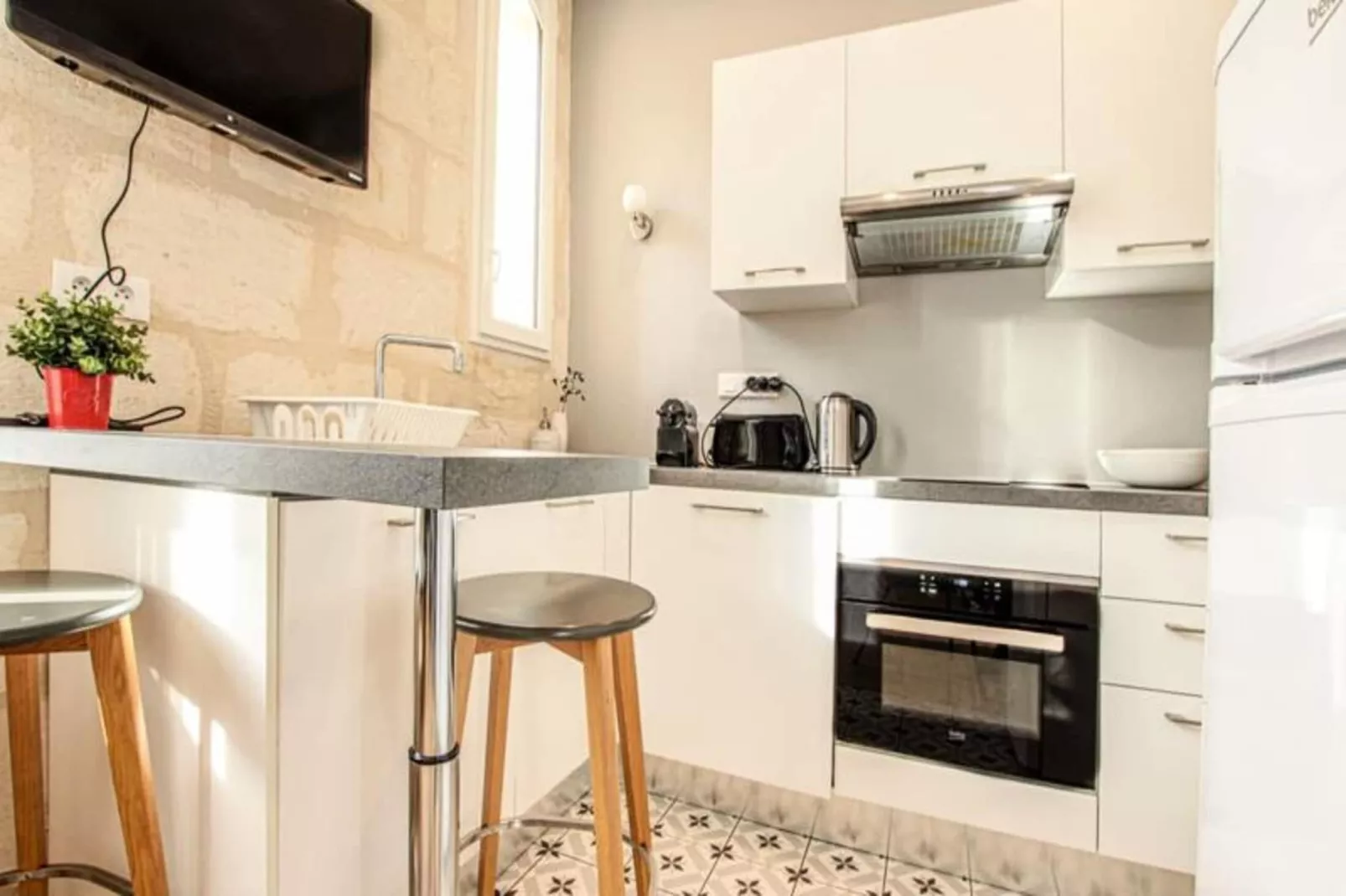 Superbe Appartement Climatis&eacute; En Plein C&oelig;ur Des Chartrons