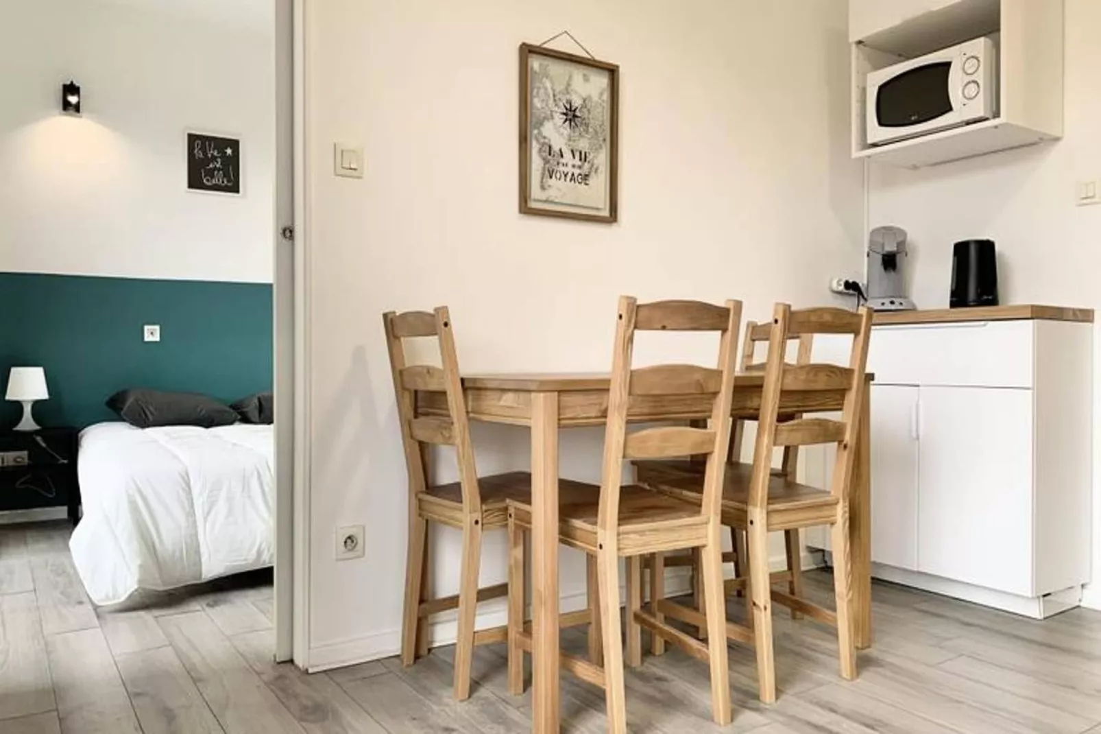 | La Chanson Bleue  💙 | Marcelin Berthelot | Tram