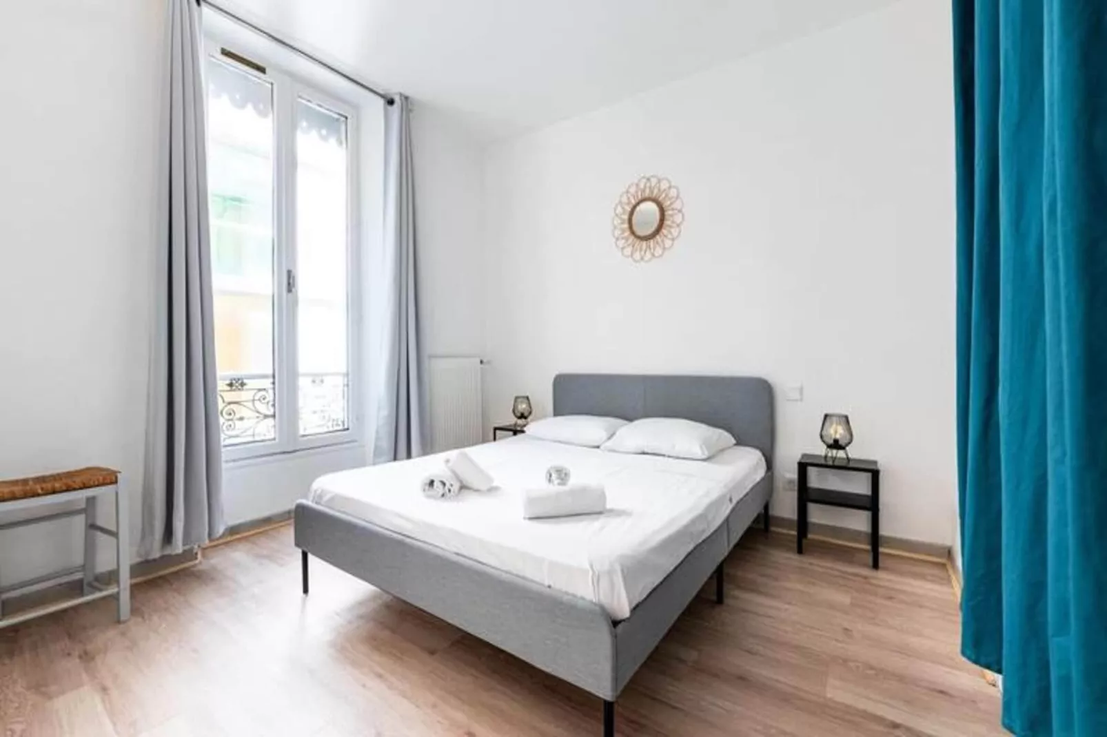 | La Gare Aux 400 Couverts 🚅 | Gare, Gem, Tramway