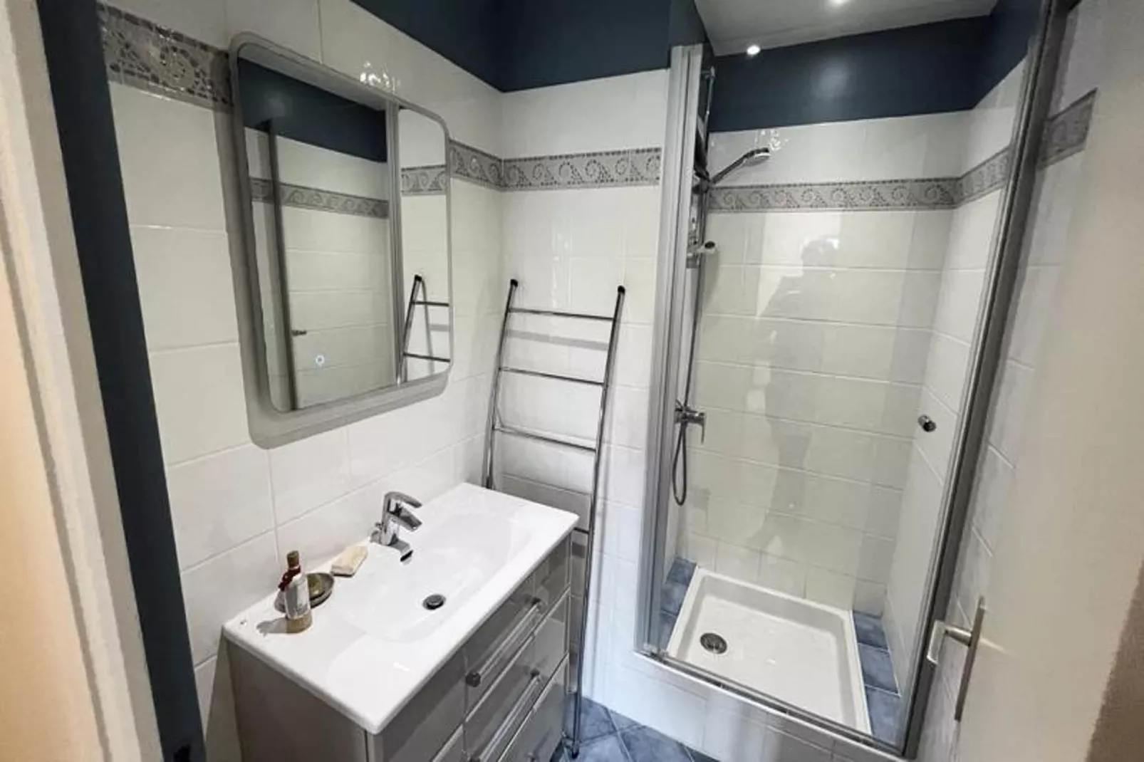 Superbe Appartement Avec Balcon, Garage, 3ch, &agrave; 5min De La Plage