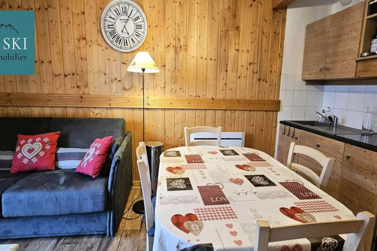 Les Chalets De L'arvan