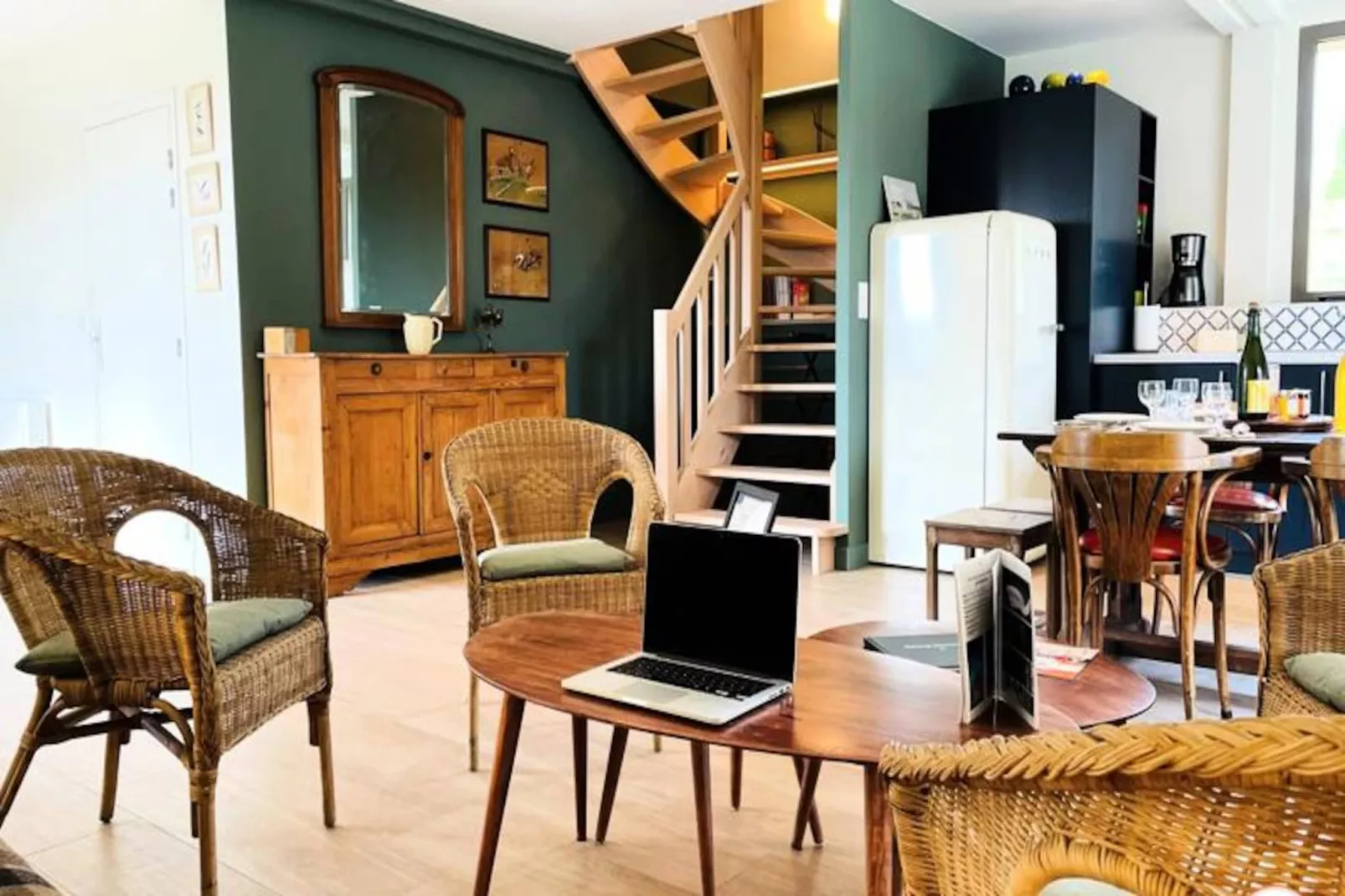 🐦 La Hulotte - Domaine D'apreval - Campagne-Image-tags.