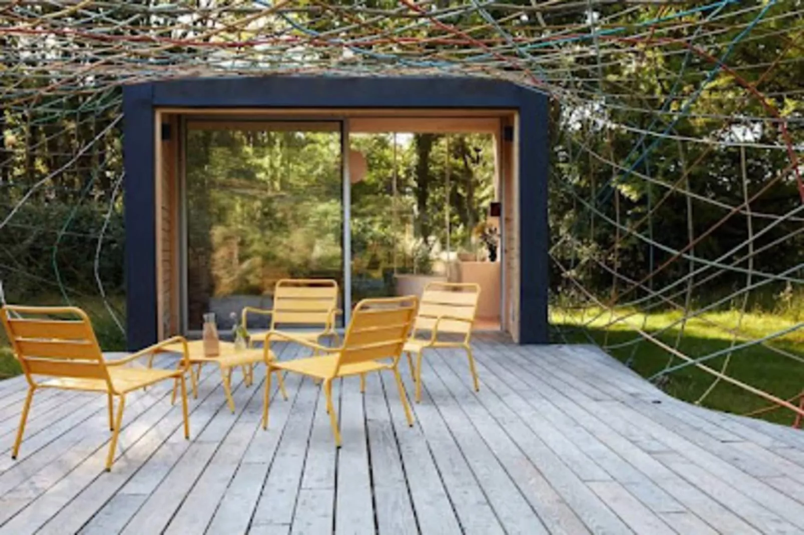 Résidence Regates-Buitenkant zomer