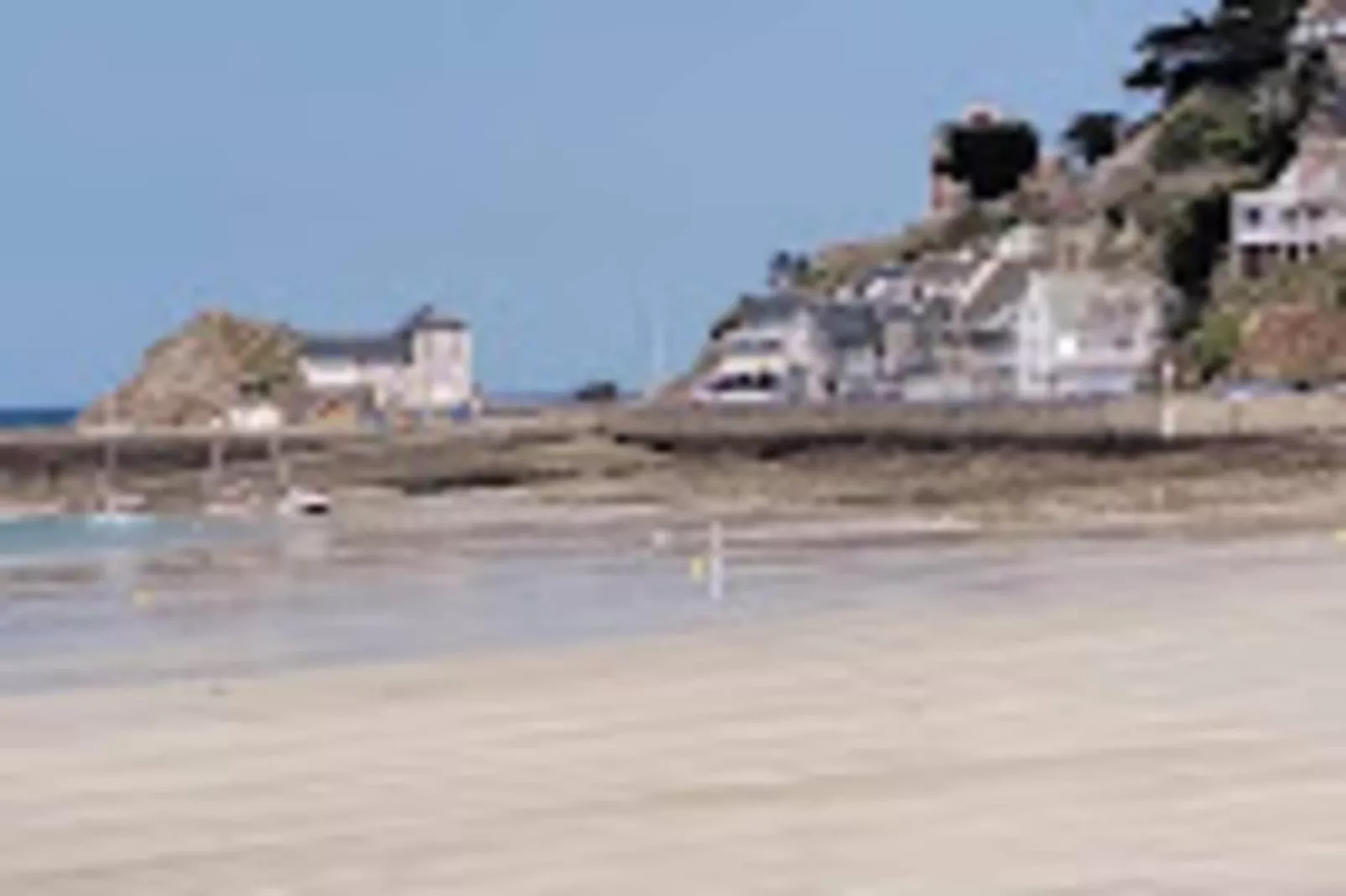 Résidence Ty Mad-Buitenkant zomer