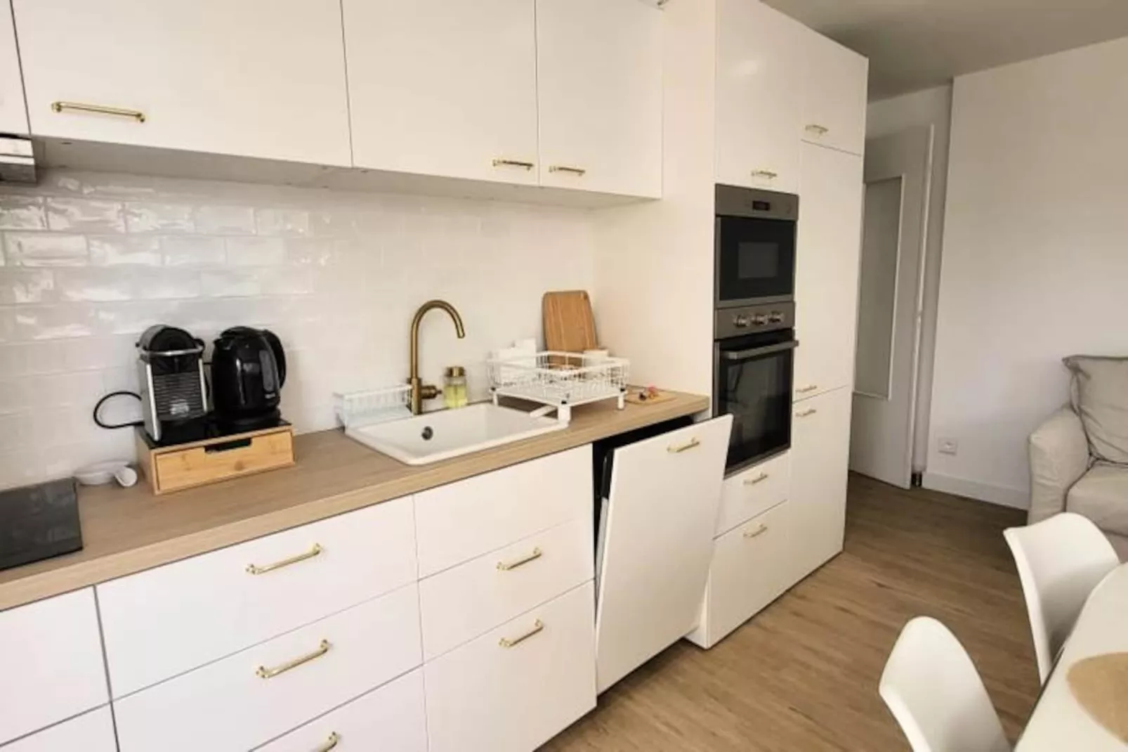 Résidence Domino 1 Superbement R&eacute;nov&eacute; - 2 Chambres -terrasse &agrave; 300m Plage, Commerces-Image-tags.