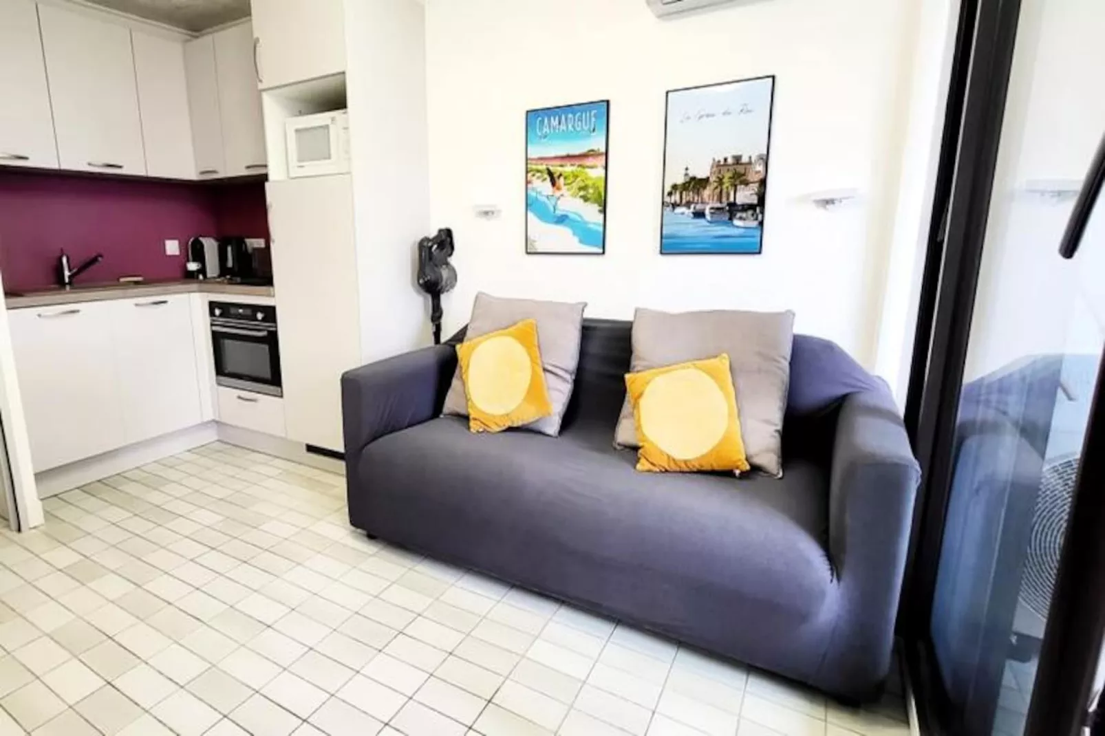 Résidence Un Jardin Proche De La Plage Et Commerces-Image-tags.